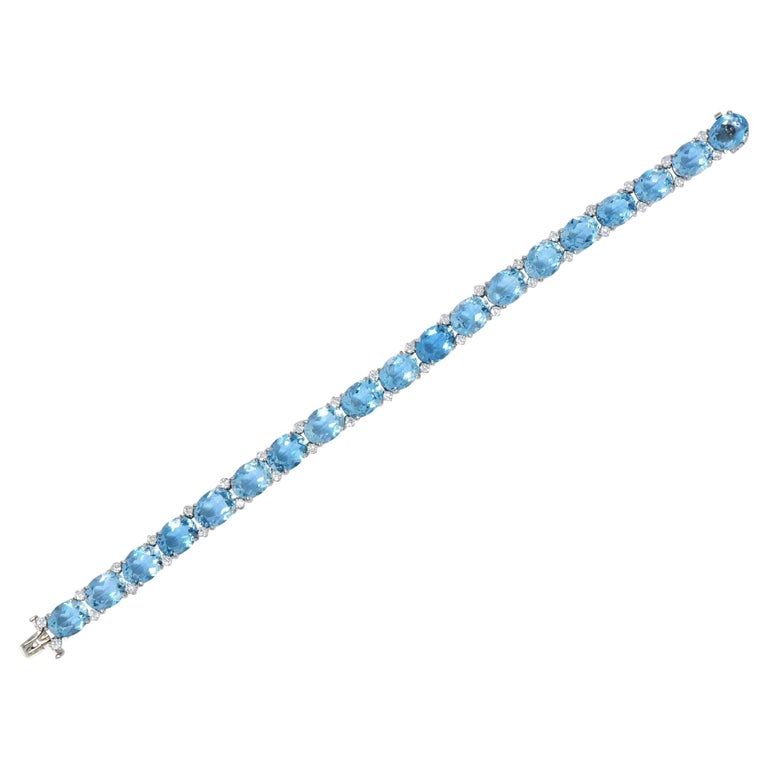 Tiffany and Co. 32.42 Carat Aquamarine Diamond Platinum Bracelet at ...