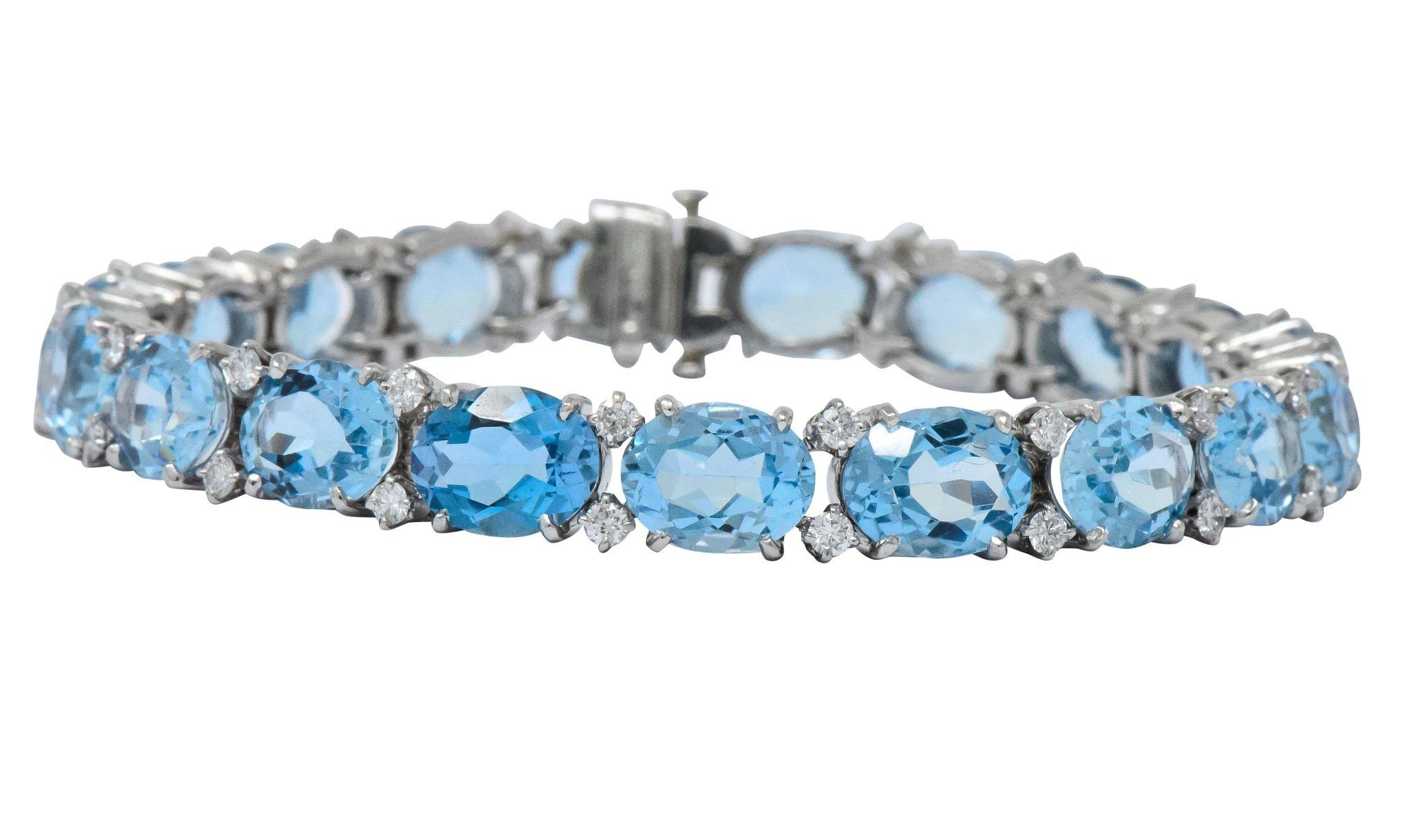 Women's or Men's Tiffany & Co. 32.42 Carat Aquamarine Diamond Platinum Bracelet