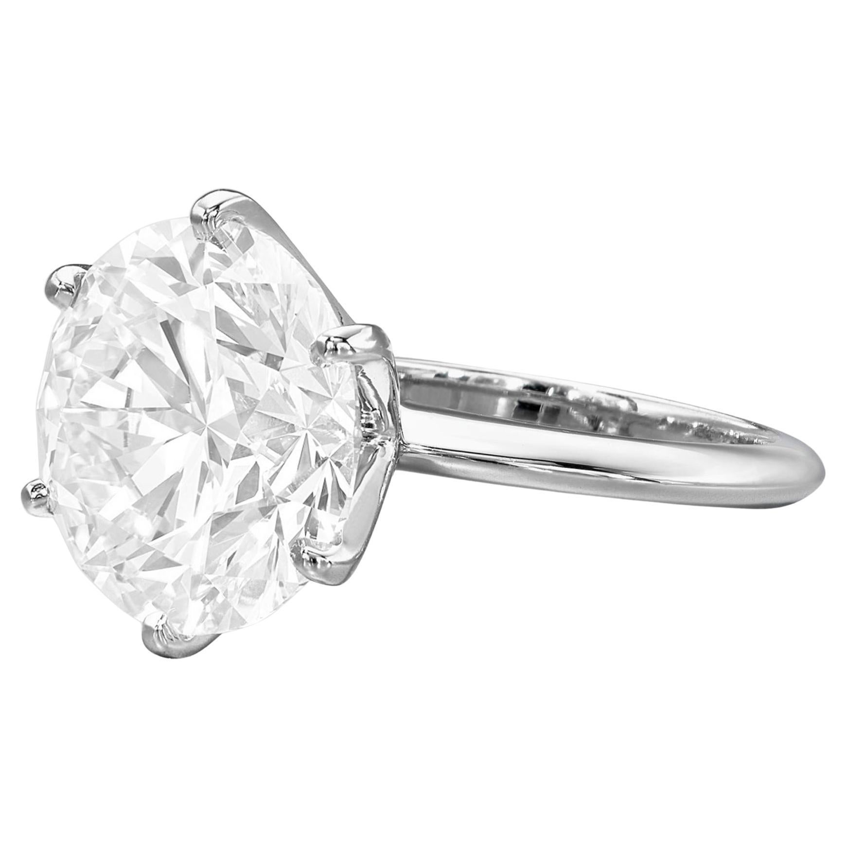 Tiffany & Co. 3.60 Karat Platin Diamant-Verlobungsring mit rundem Brillantschliff für Damen oder Herren im Angebot