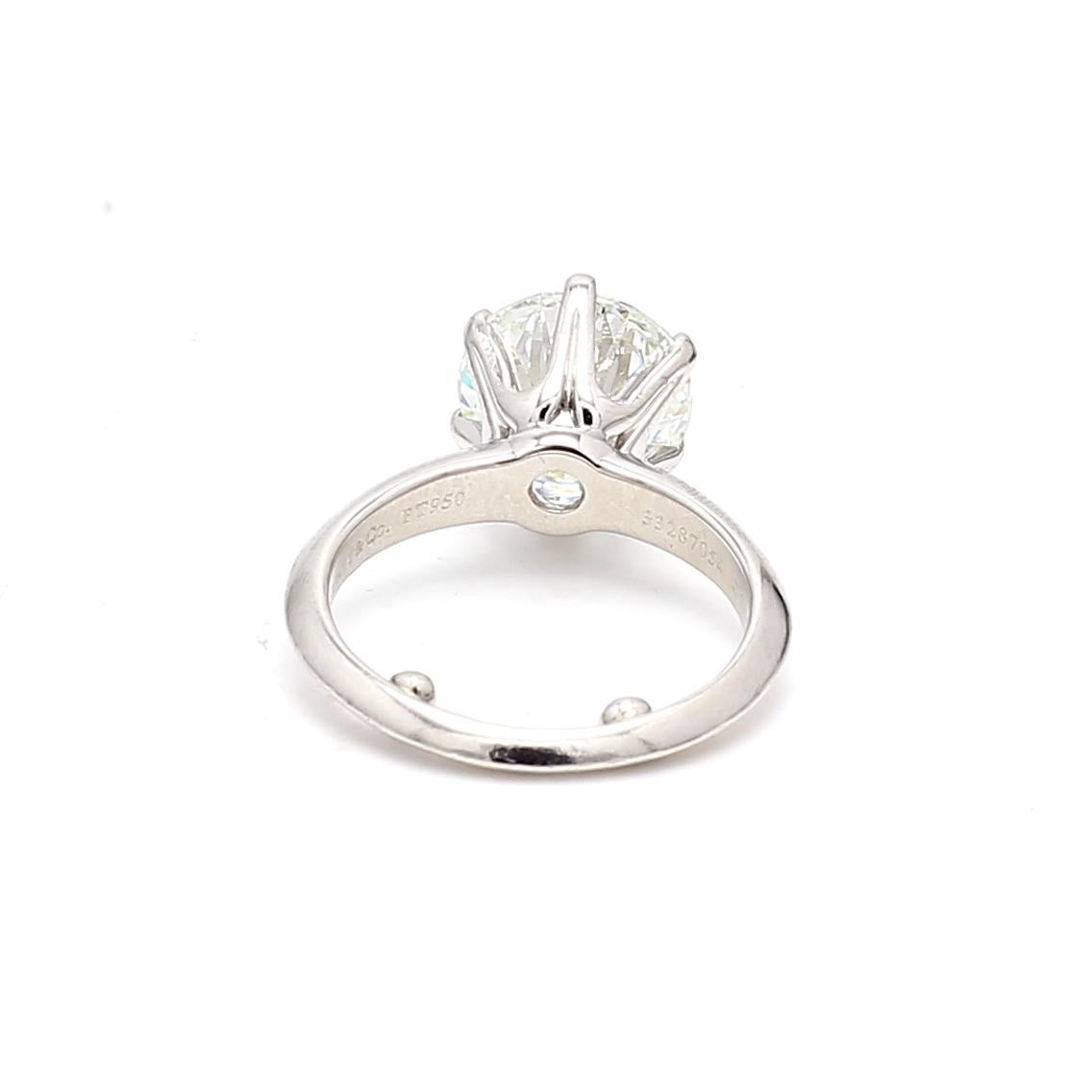 Tiffany & Co. Anello di fidanzamento in platino con diamante tondo e brillante I VVS2 da 3,72 carati in vendita 1