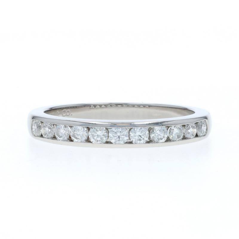 Fascia di diamanti a canale da 3 mm di Tiffany
Co. - Anello nuziale rotondo 950 da .54ctw
