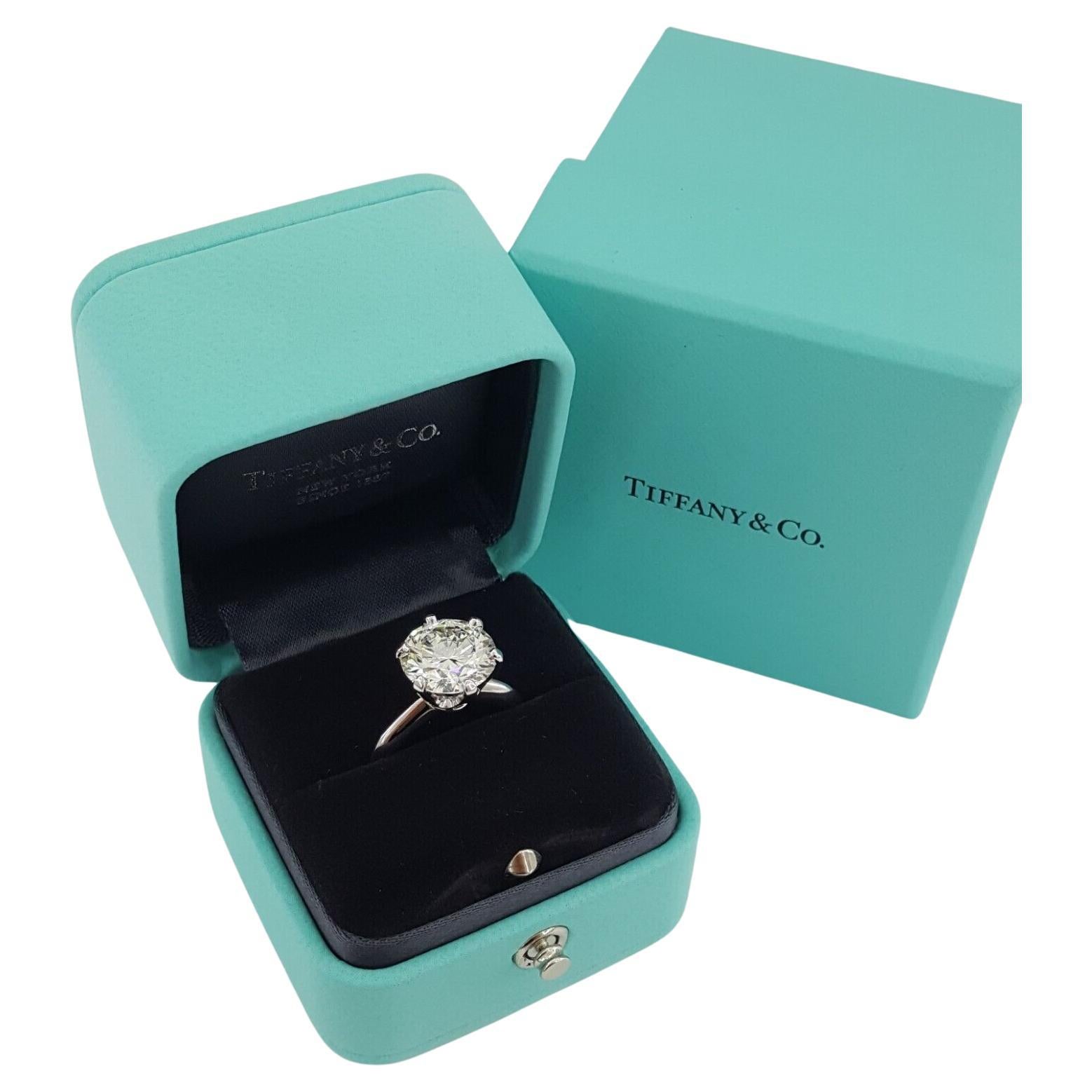 Tiffany & Co. 4 Carat Platinum Round Brilliant Cut Diamond Engagement Ring