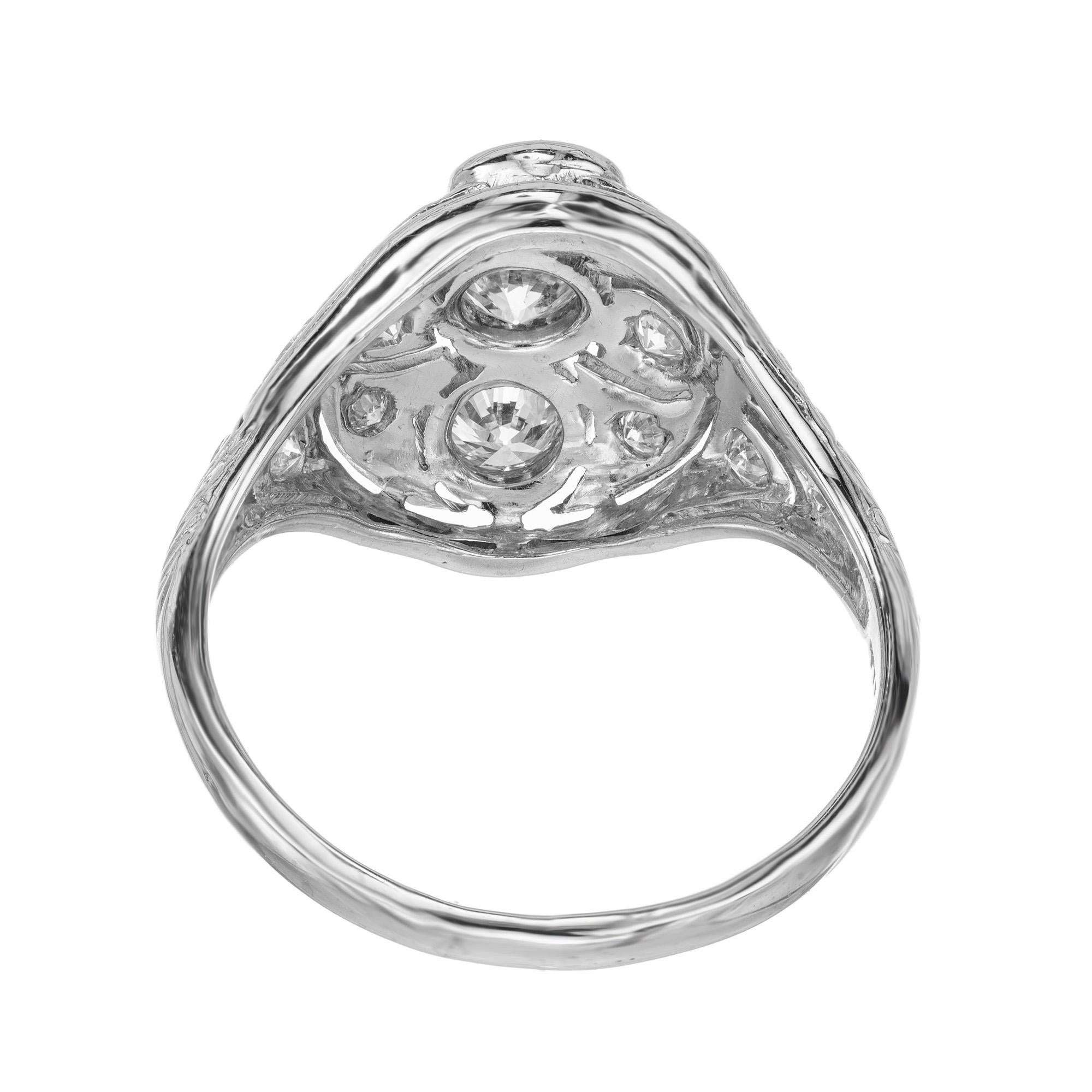 De las mujeres Tiffany & Co. Anillo de cúpula con filigrana de platino y diamantes europeos antiguos de 0,40 quilates en venta