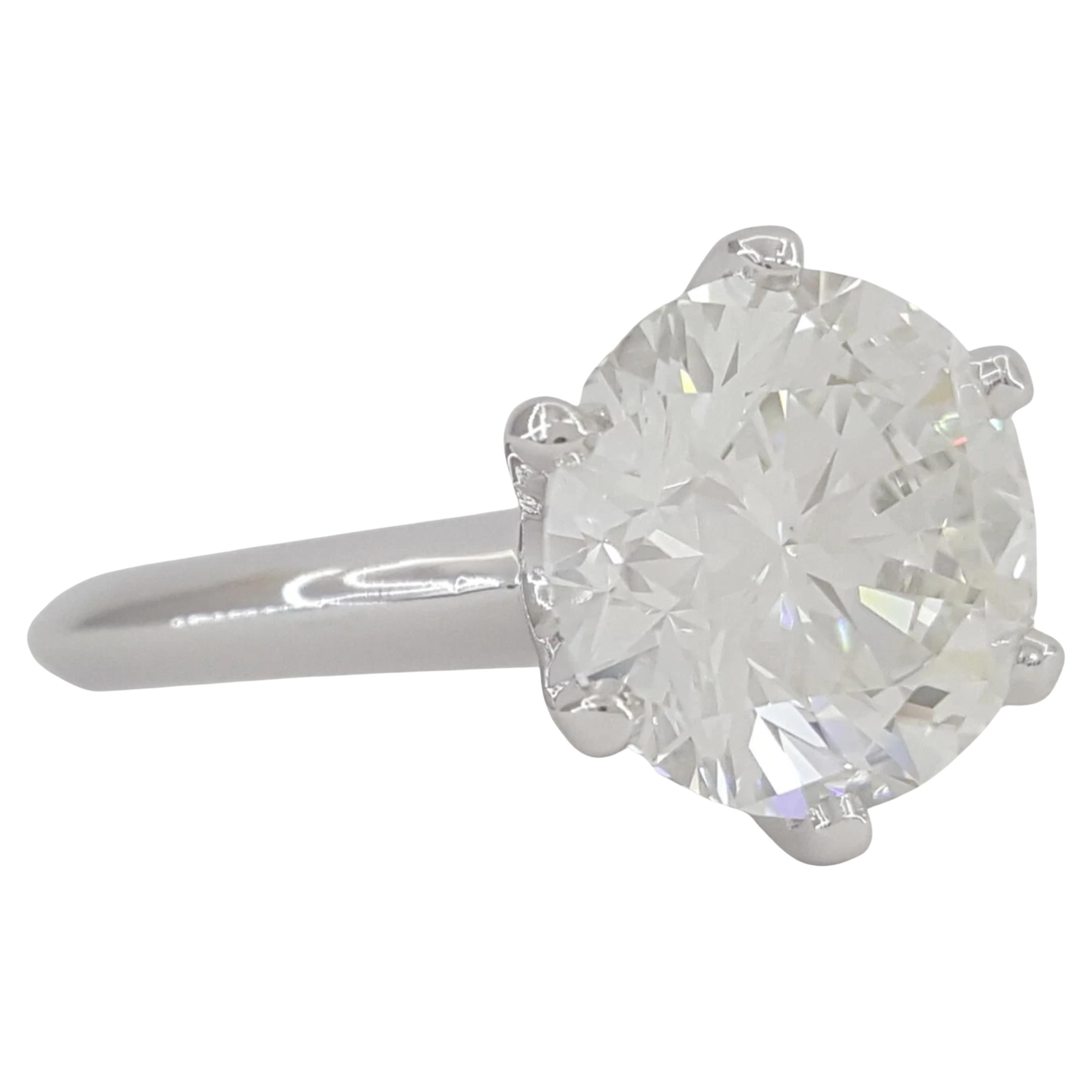 Round Cut Tiffany & Co. 4.00 Carat Platinum Round Brilliant Cut Diamond Ring For Sale
