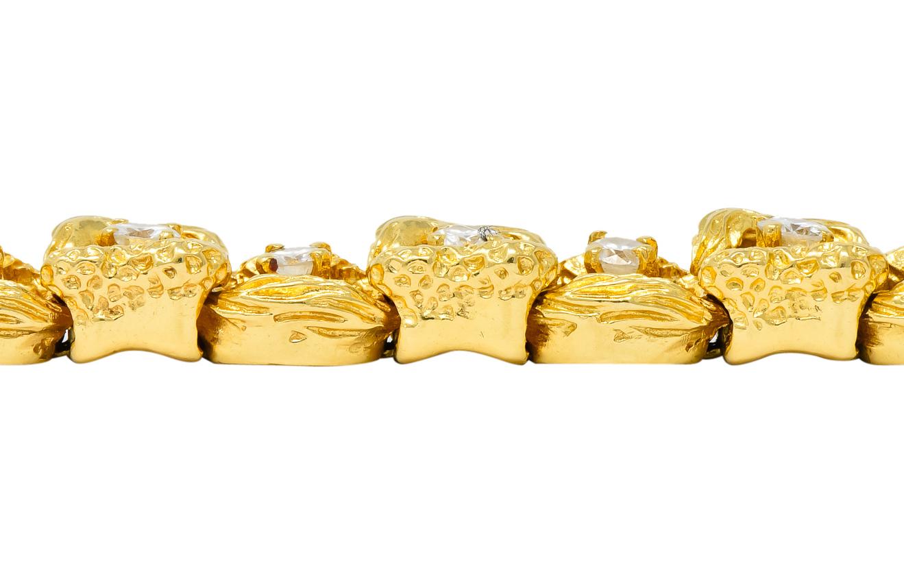 Tiffany & Co. 4.08 Carat Diamond 18 Karat Gold Textured Link Bracelet 4
