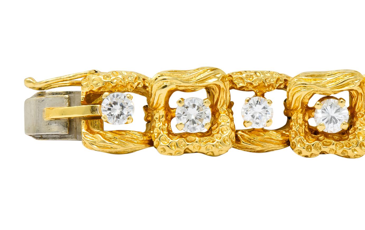 Tiffany & Co. 4.08 Carat Diamond 18 Karat Gold Textured Link Bracelet In Excellent Condition In Philadelphia, PA