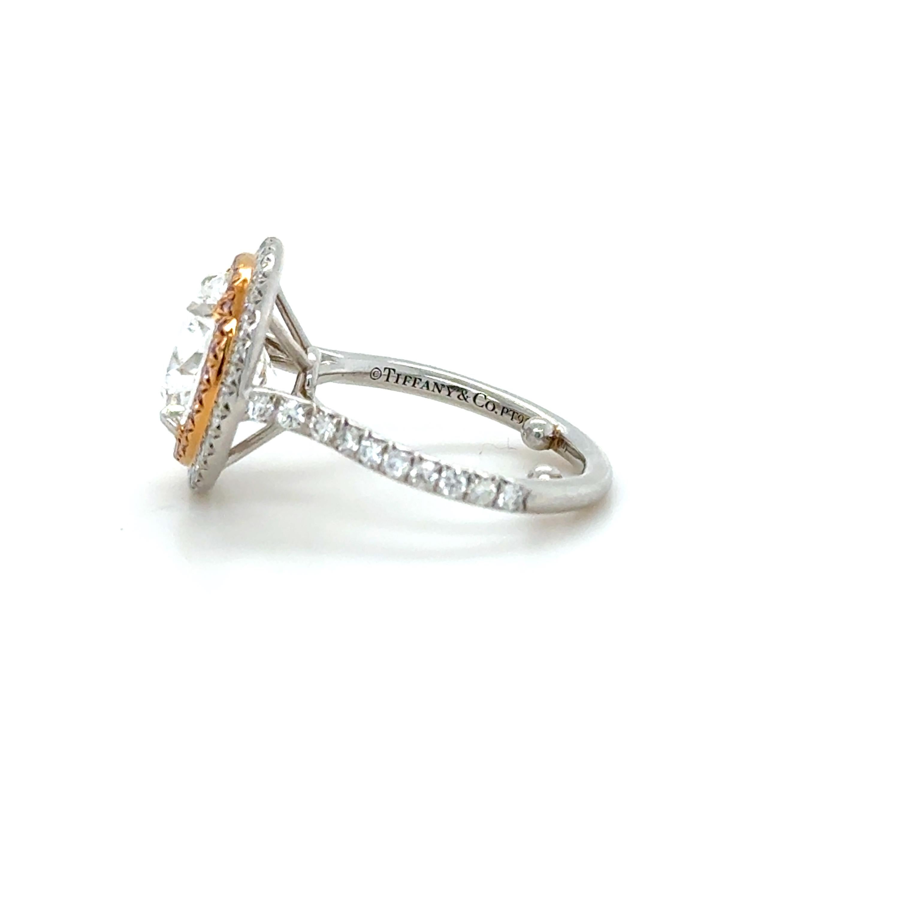 Bague de fiançailles Tiffany & Co, 4,17 carats de diamant et de diamant rose Soleste Halo Pour femmes en vente