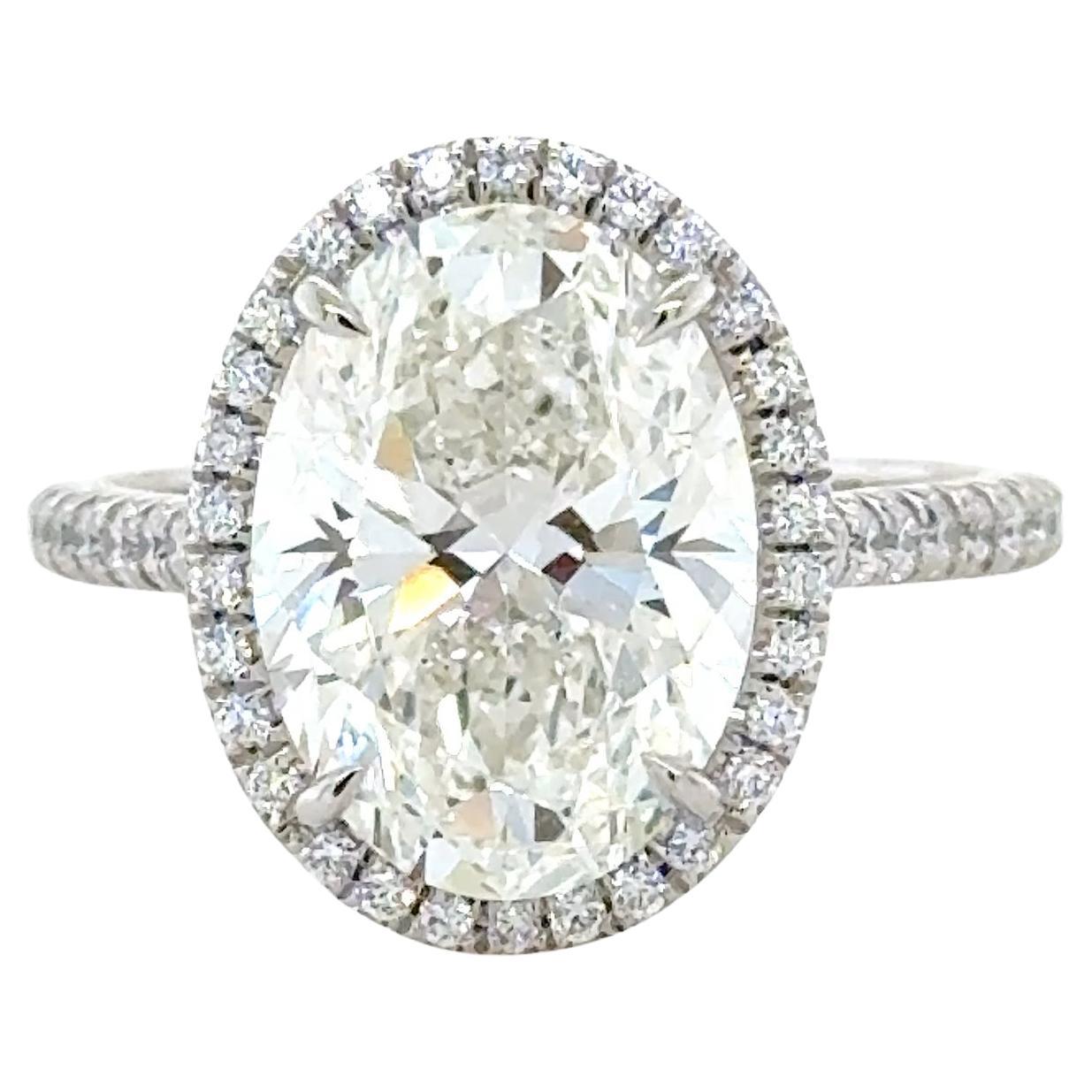 Tiffany & Co., Verlobungsring „Soleste“ mit 4,38 Karat ovalem Diamanten im Brillantschliff