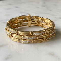 Tiffany & Co. Bracciale a tre file di diamanti da 4,45 carati con maglie curve