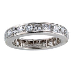 Tiffany & Co 4::50 Karat Französisch geschnitten Diamanten Platin Ewigkeitsring