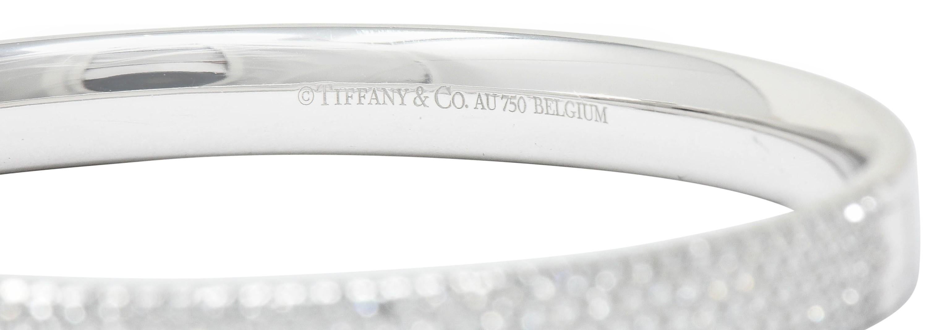 Tiffany & Co. 4.96 Carat Pave Diamond 18 Karat White Gold Metro Bangle Bracelet 4
