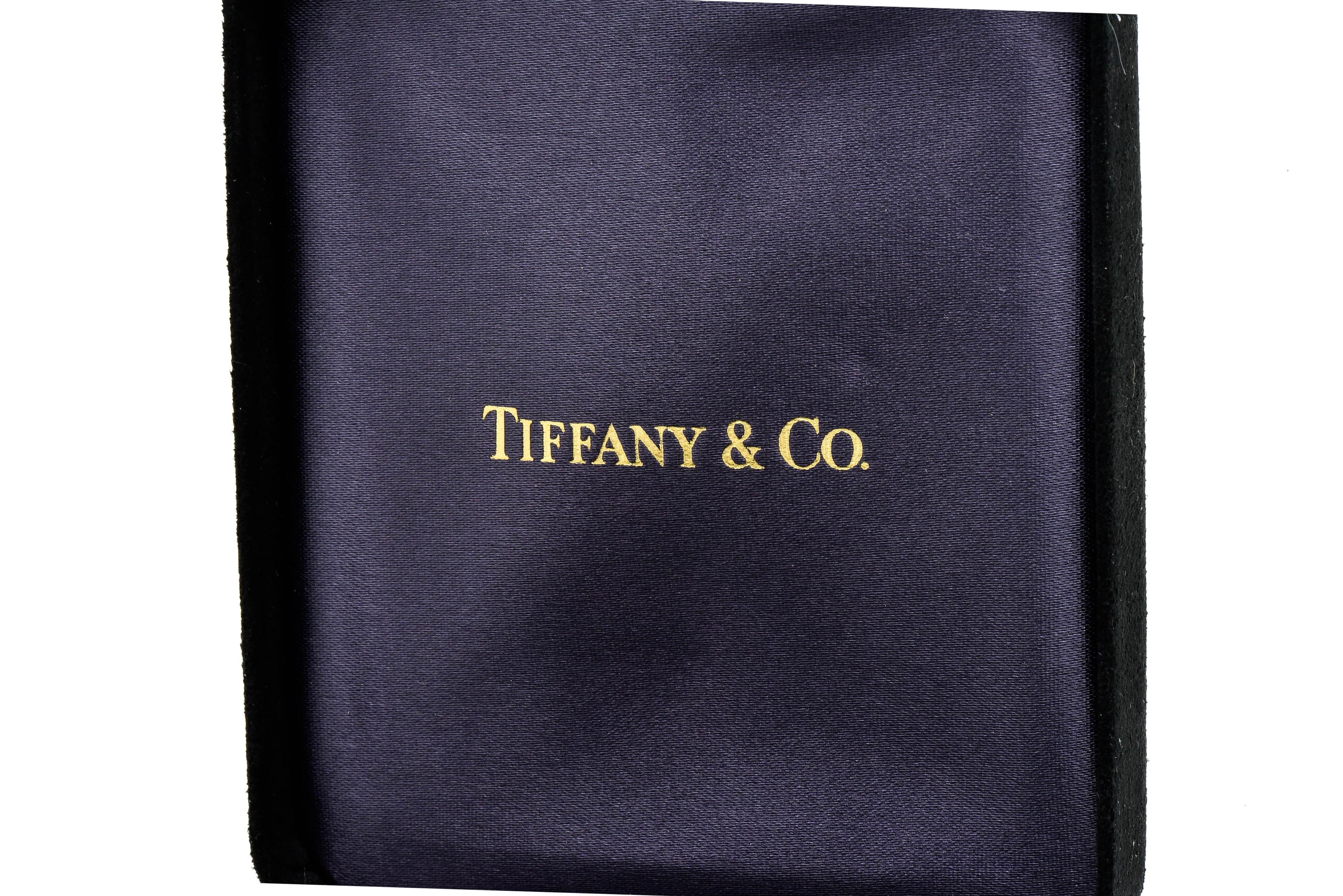 Tiffany & Co. 4.96 Carat Pave Diamond 18 Karat White Gold Metro Bangle Bracelet 5