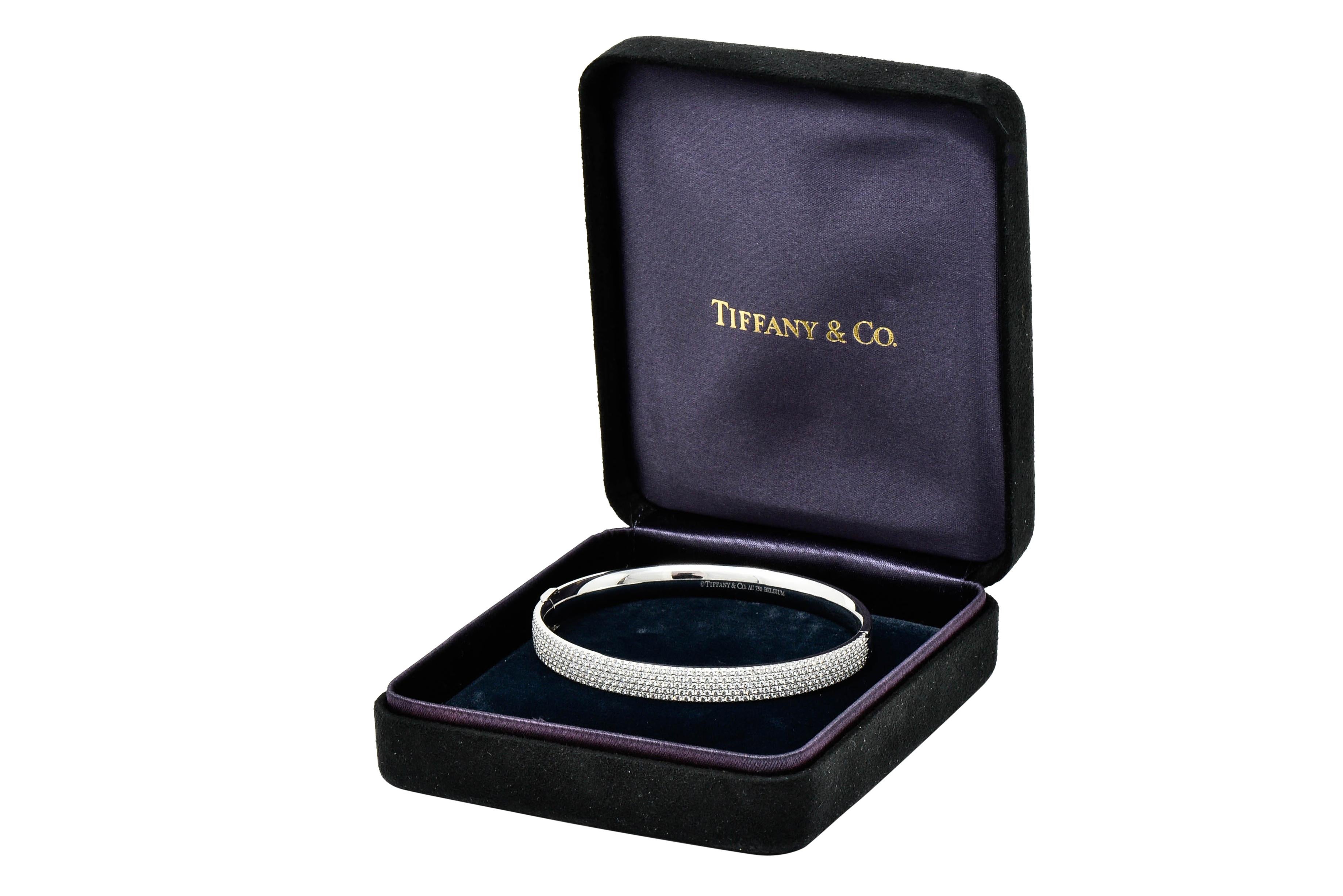 Tiffany & Co. 4.96 Carat Pave Diamond 18 Karat White Gold Metro Bangle Bracelet 6