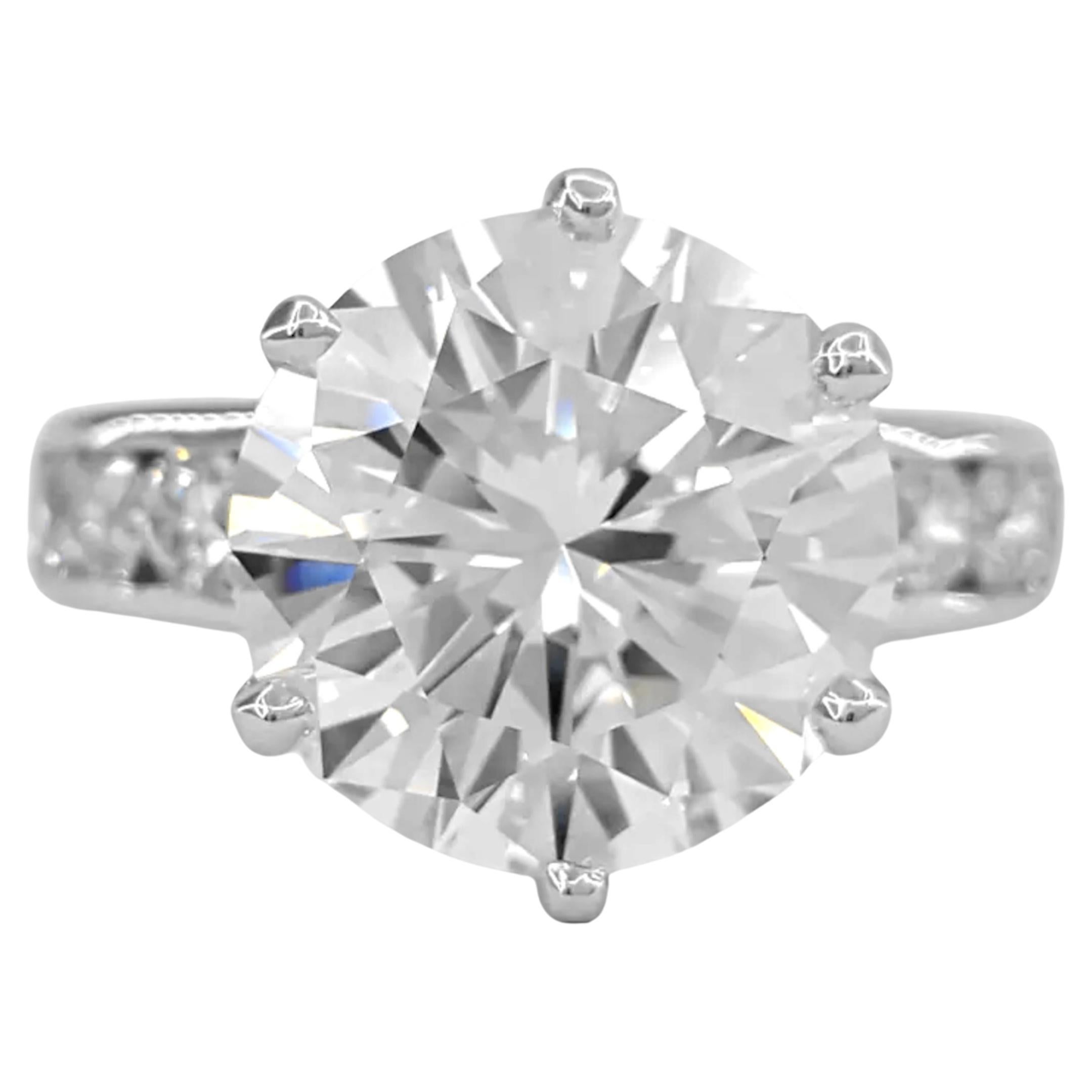 Tiffany and Co. 5 Carat Round Brilliant Cut Diamond Ring For Sale at ...