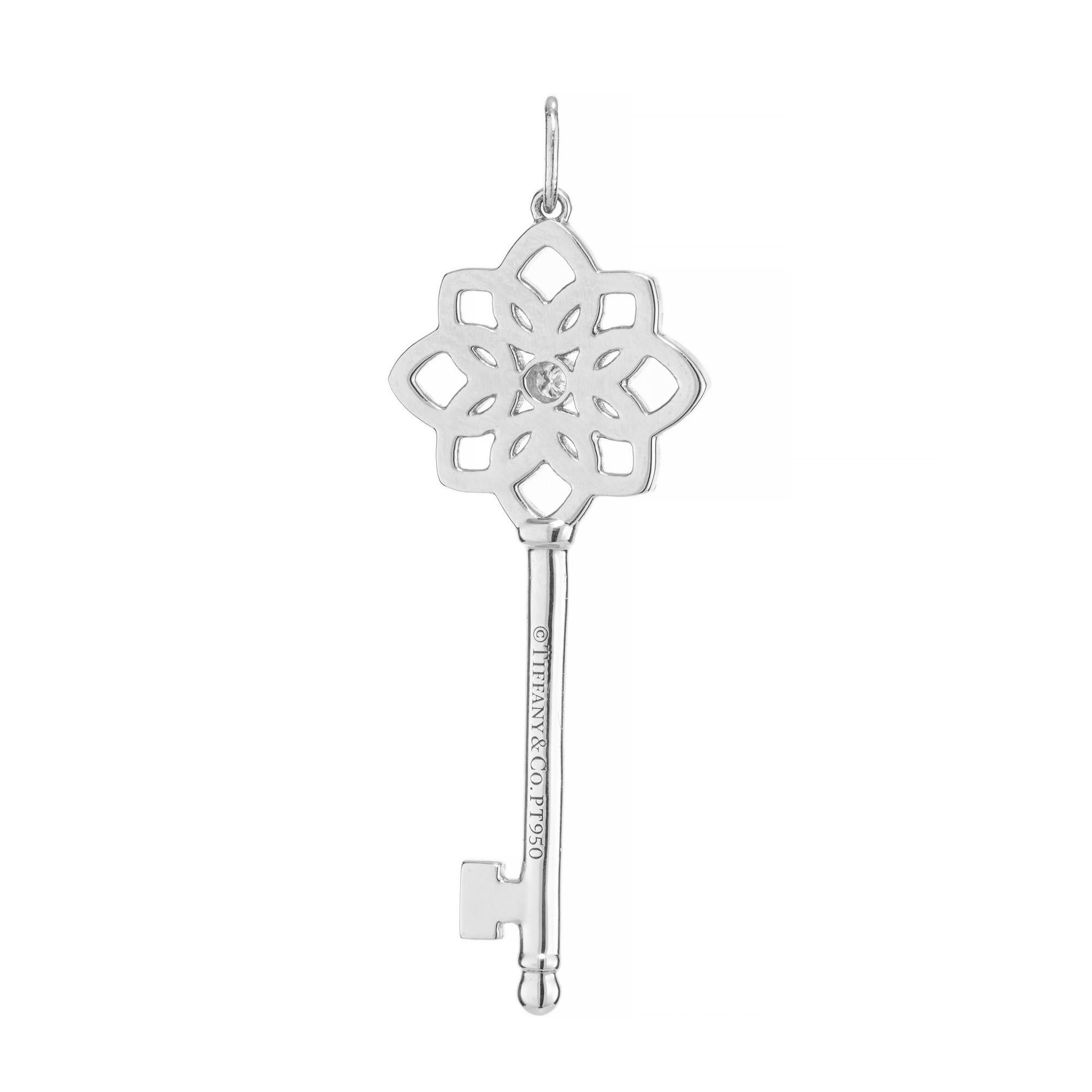 Tiffany & Co .50 Karat runder Diamant Platin-Schlüssel-Anhänger mit Schlüsselanhänger im Zustand „Hervorragend“ im Angebot in Stamford, CT