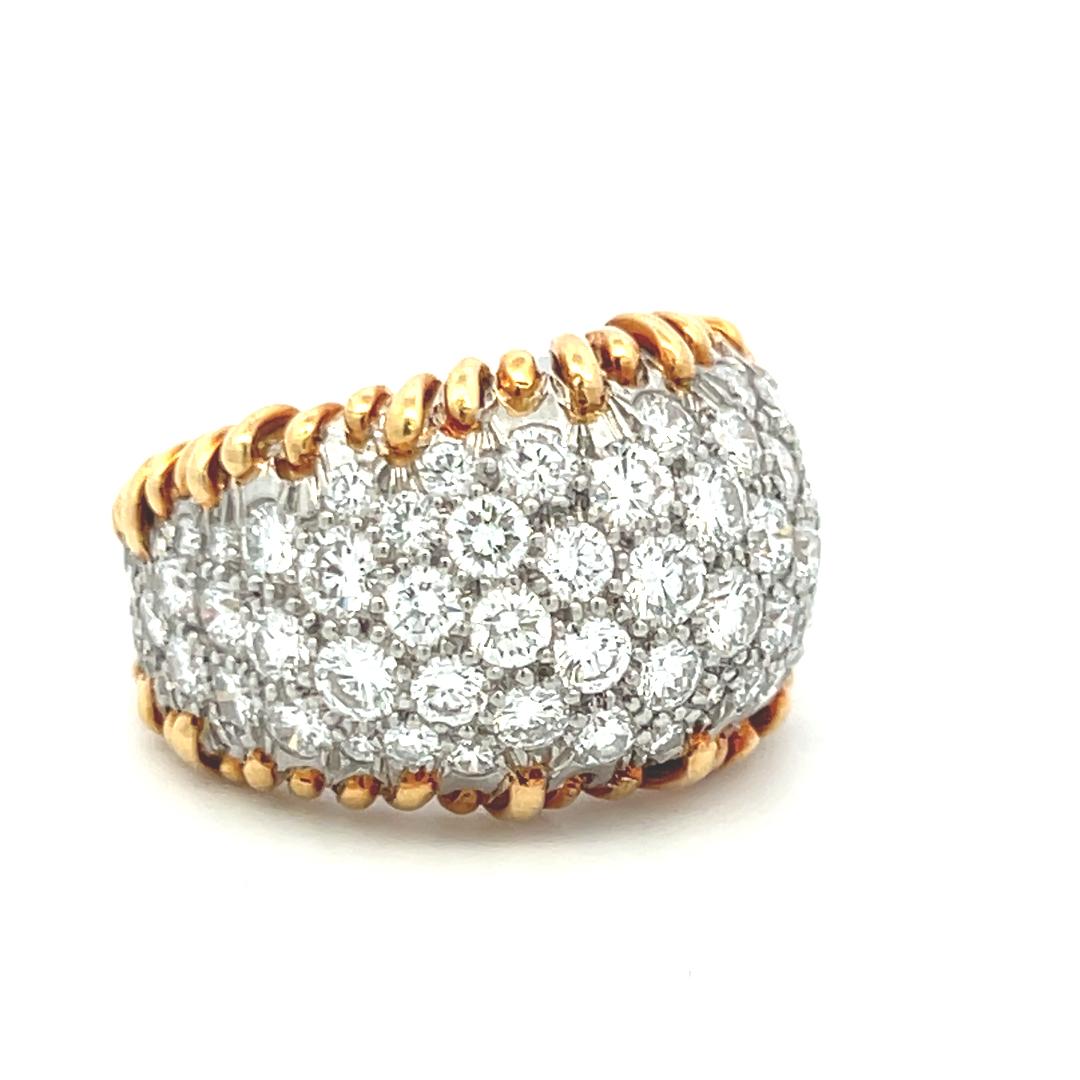 Tiffany & Co Anillo de cóctel de oro bicolor de 18 quilates con diamante brillante redondo de 5,00 quilates en venta 4