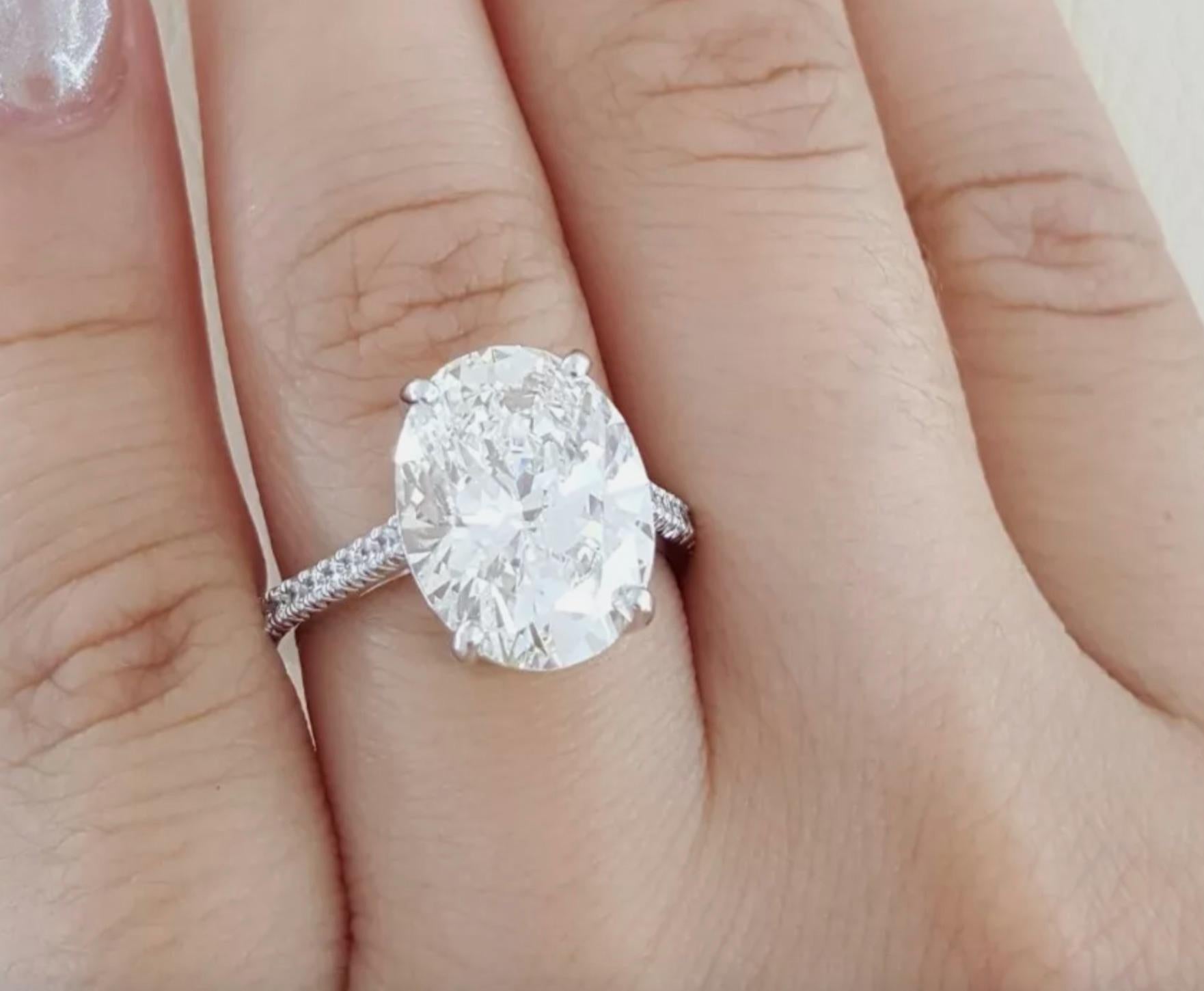 Tiffany & Co., Anillo de compromiso 