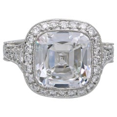Tiffany & Co. Bague de fiançailles avec diamant coussin de 5,56 carats