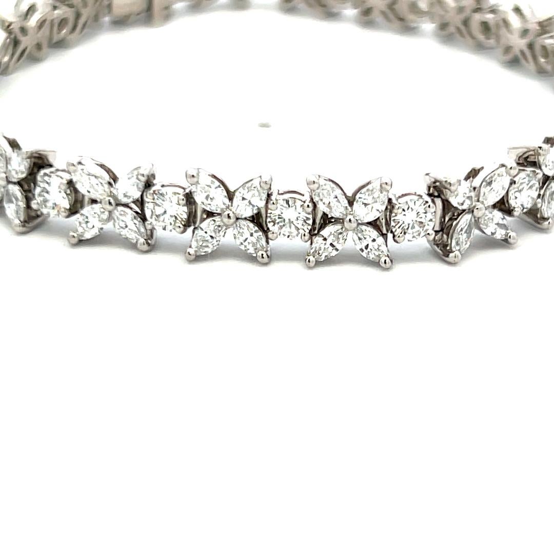 Tiffany & Co. Bracciale in platino con diamanti rotondi e marquise da 5,99 carati in vendita 1