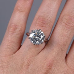 Tiffany & Co. 6 Carat Round Diamond Solitaire Engagement Ring in Platinum