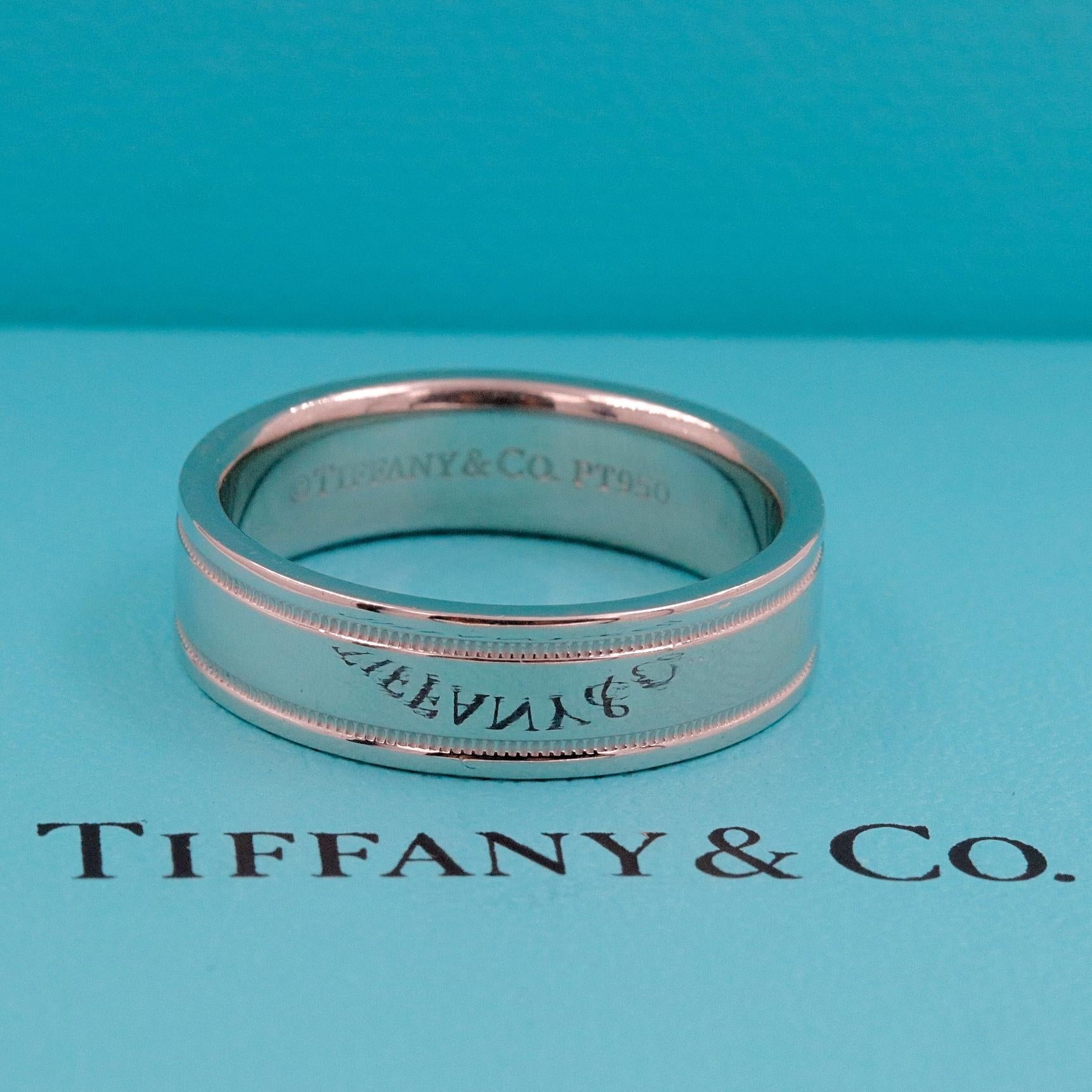 Women's or Men's Tiffany & Co. Essential Double Milgrain Band Ring in Platinum