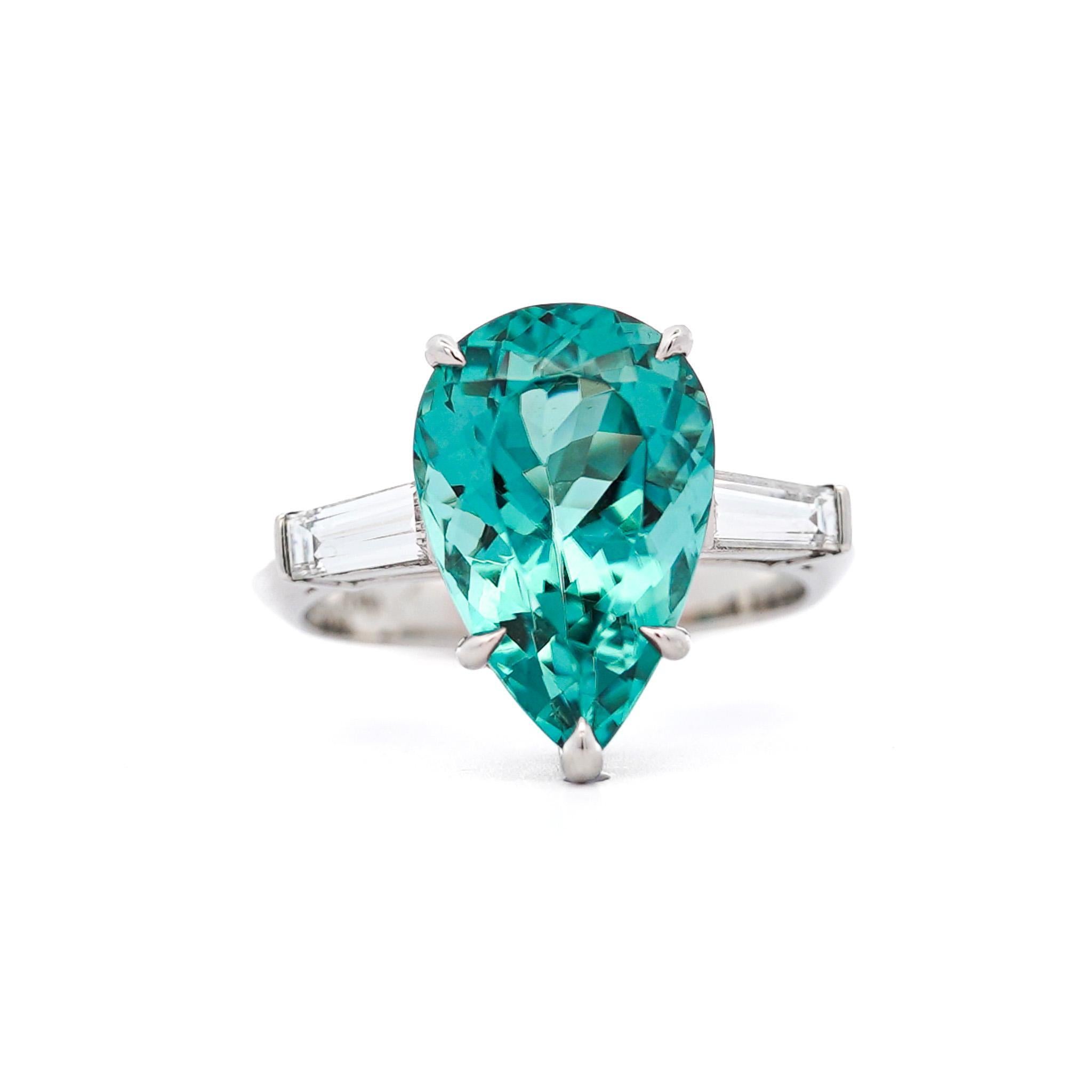 Tiffany & Co. 6.5 Carat Pear Cut Green-Blue Tourmaline and Diamond Platinum Ring For Sale 3