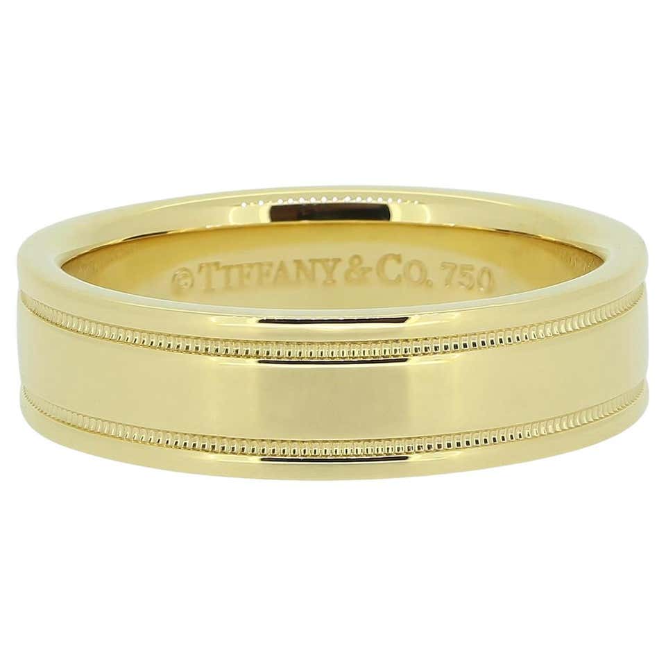 Tiffany and Co. 3mm Wedding Band Ring Size R 1/2 (59) For Sale at 1stDibs