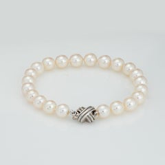 Tiffany & Co 7.5mm Pearl Bracelet Signature 18k White Gold X Clasp Estate