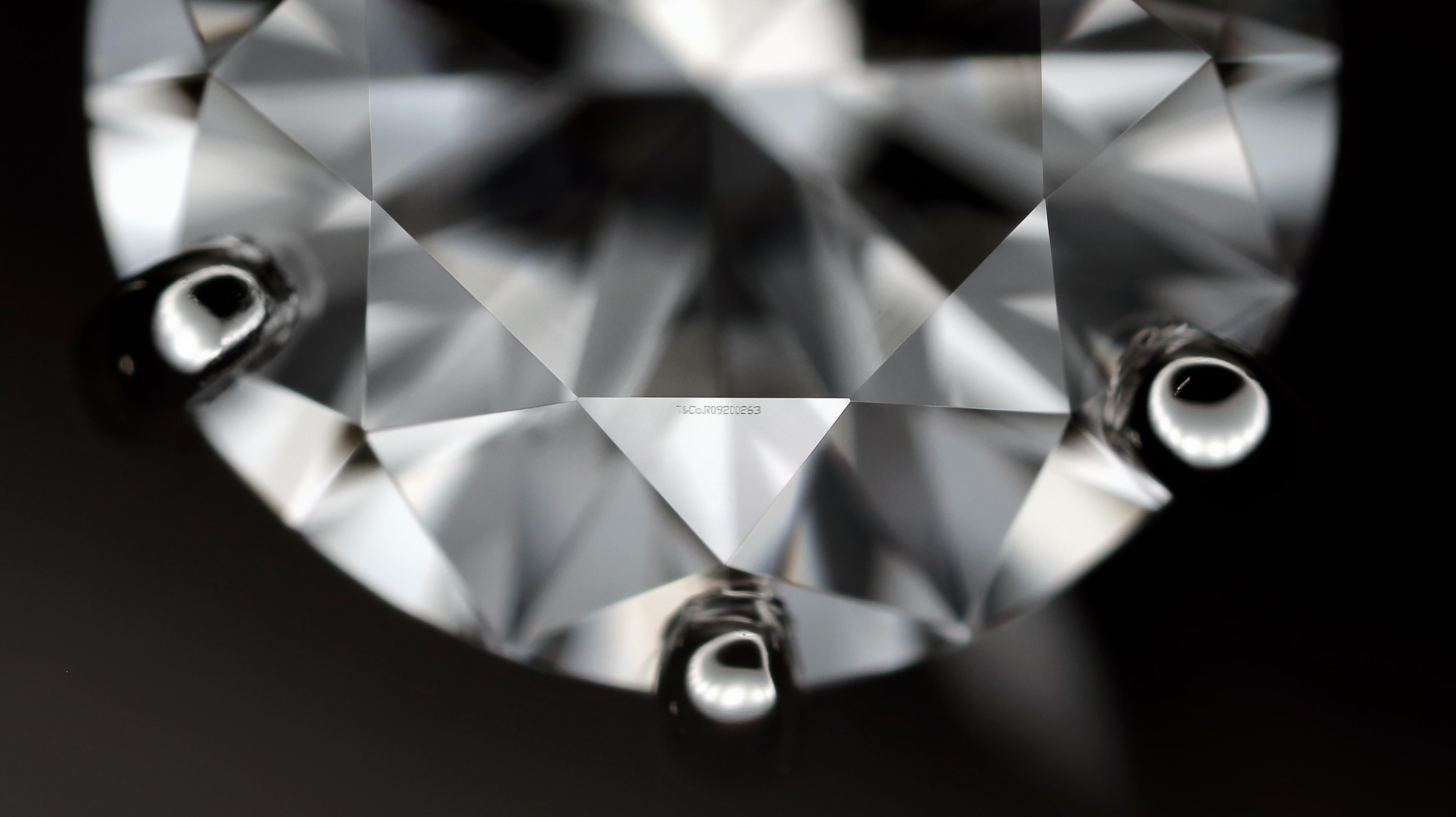 Tiffany & Co. Platinum Diamond Engagement Ring 0.77 Ct G VS1 Round Excellent Cut 1