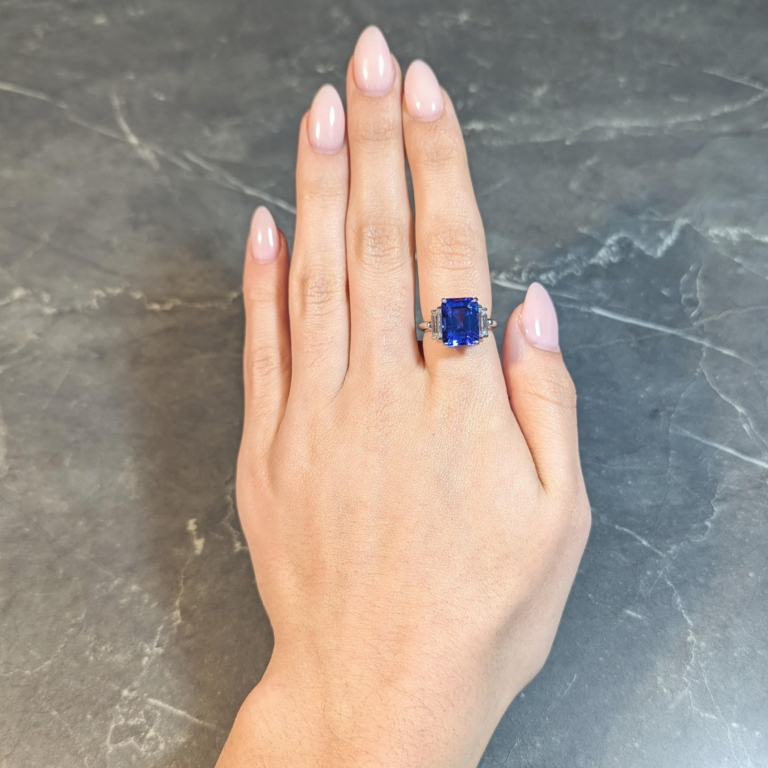 Tiffany & Co. 7.92 CTW Tanzanite Diamond Platinum Stepped Vintage Cocktail Ring For Sale 6