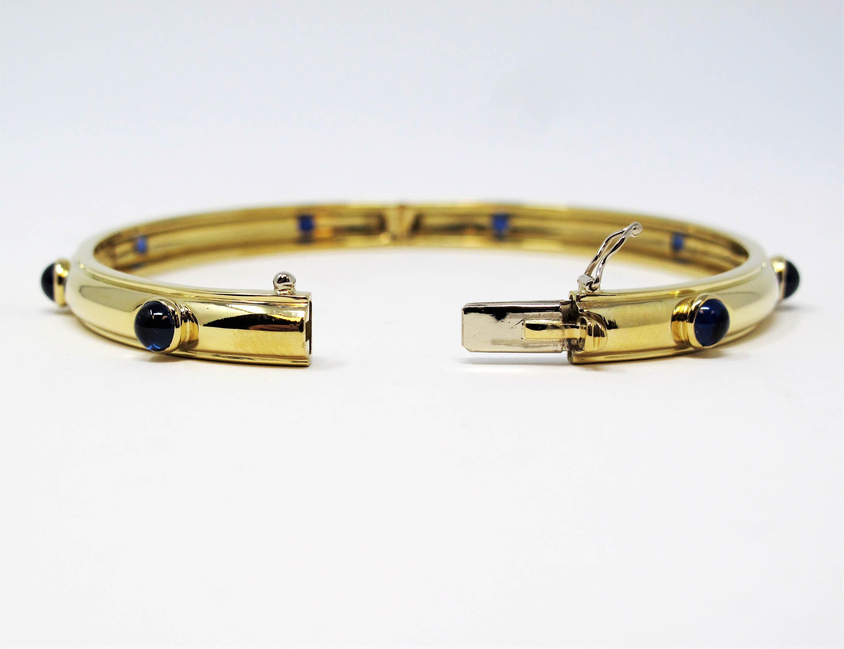 Tiffany & Co. 8 Cabochon Sapphire Hinged Bangle Bracelet 18 Karat Yellow Gold 1