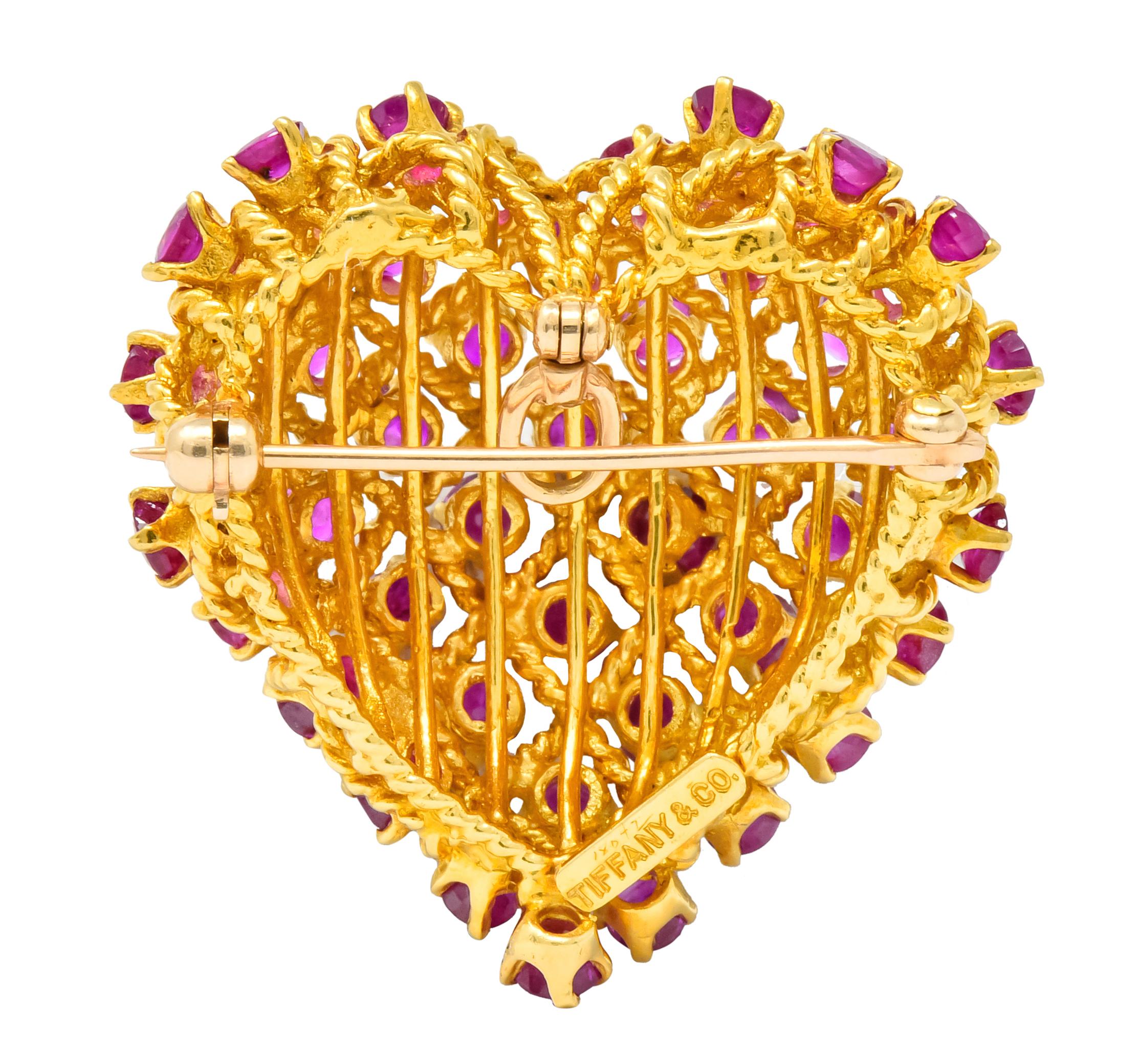 Round Cut Tiffany & Co. 8.00 Carat Ruby 18 Karat Gold Heart Pendant Brooch