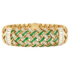 Tiffany 
Co. 8.30 Carat Green Emerald Diamond Bracelet