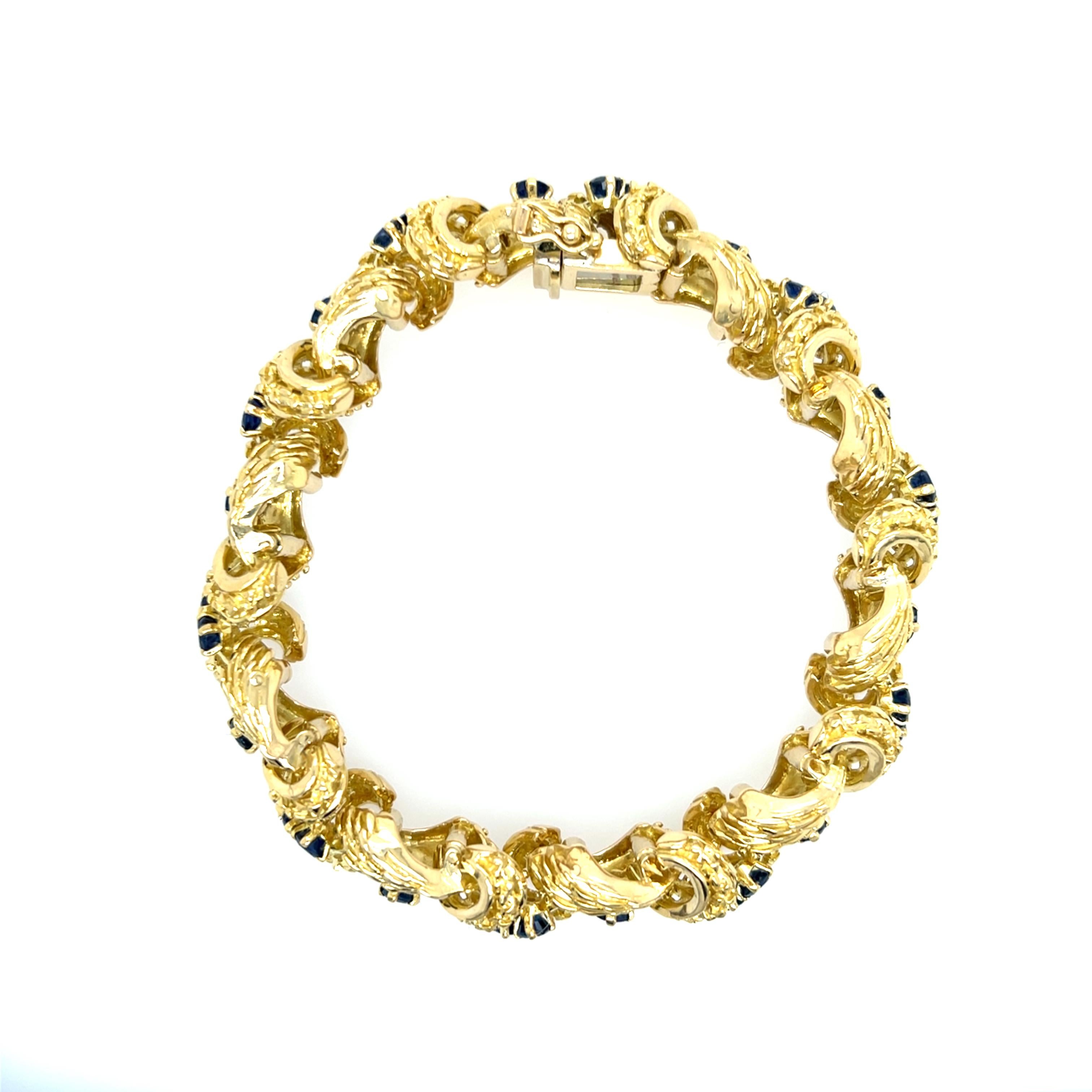 Tiffany & Co. 8.80 Carat Blue Sapphire and 18k Yellow Gold Woven Bracelet 6