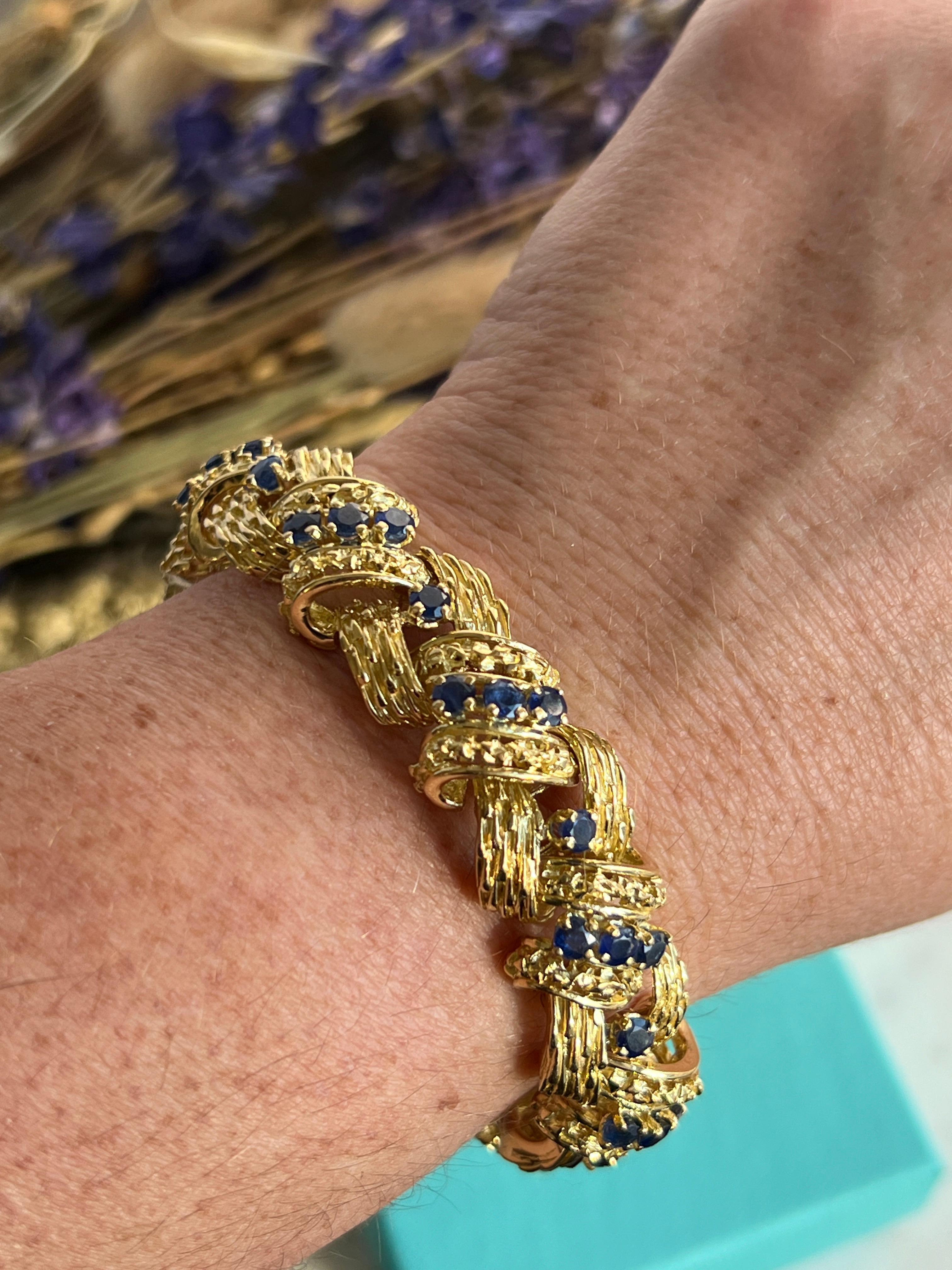 Contemporary Tiffany & Co. 8.80 Carat Blue Sapphire and 18k Yellow Gold Woven Bracelet