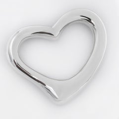 Tiffany & Co. 925 Elsa Peretti Open Heart Vintage Baby Rattle