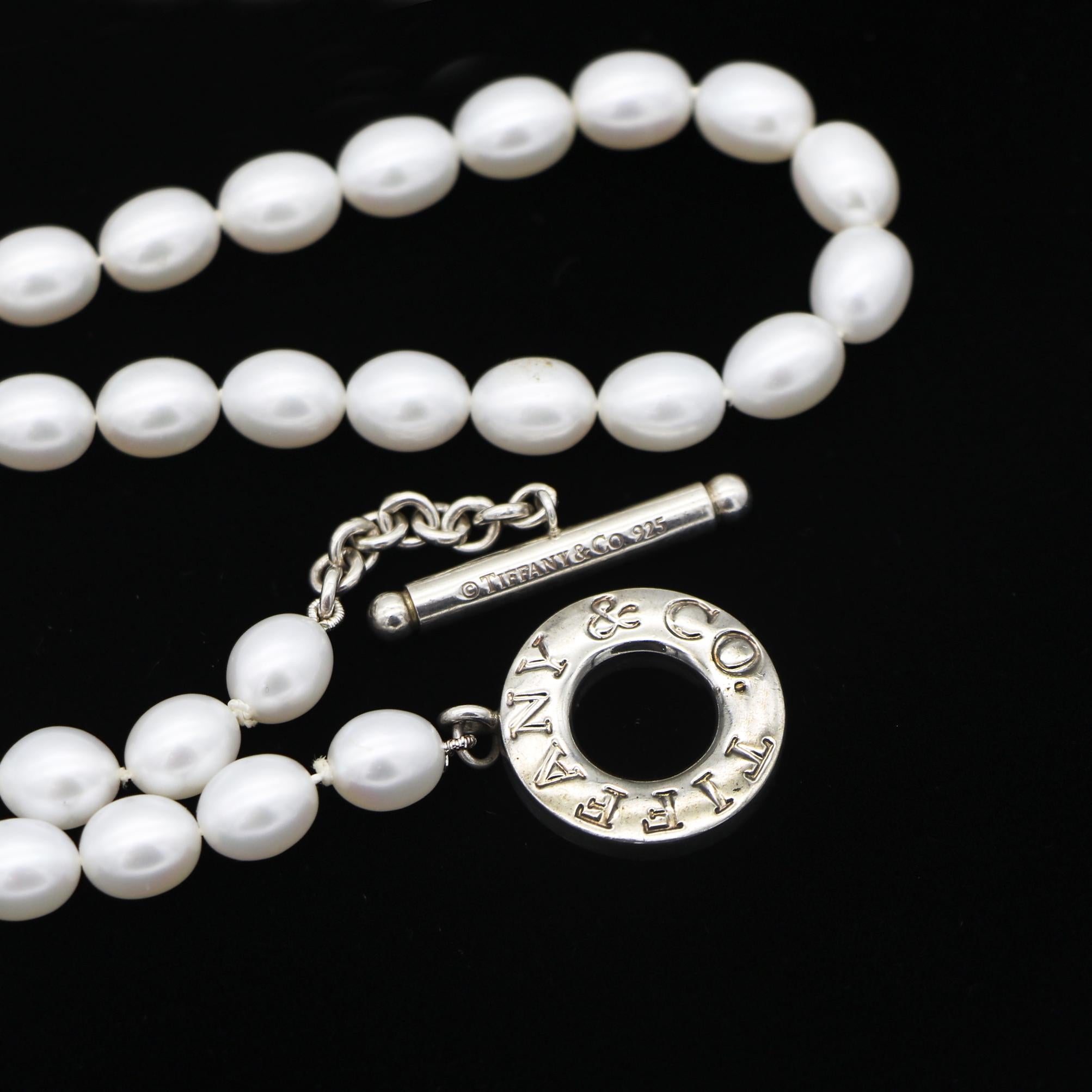 da uomo o donna Collana con perle d'acqua dolce 925 di Tiffany & Co. in vendita