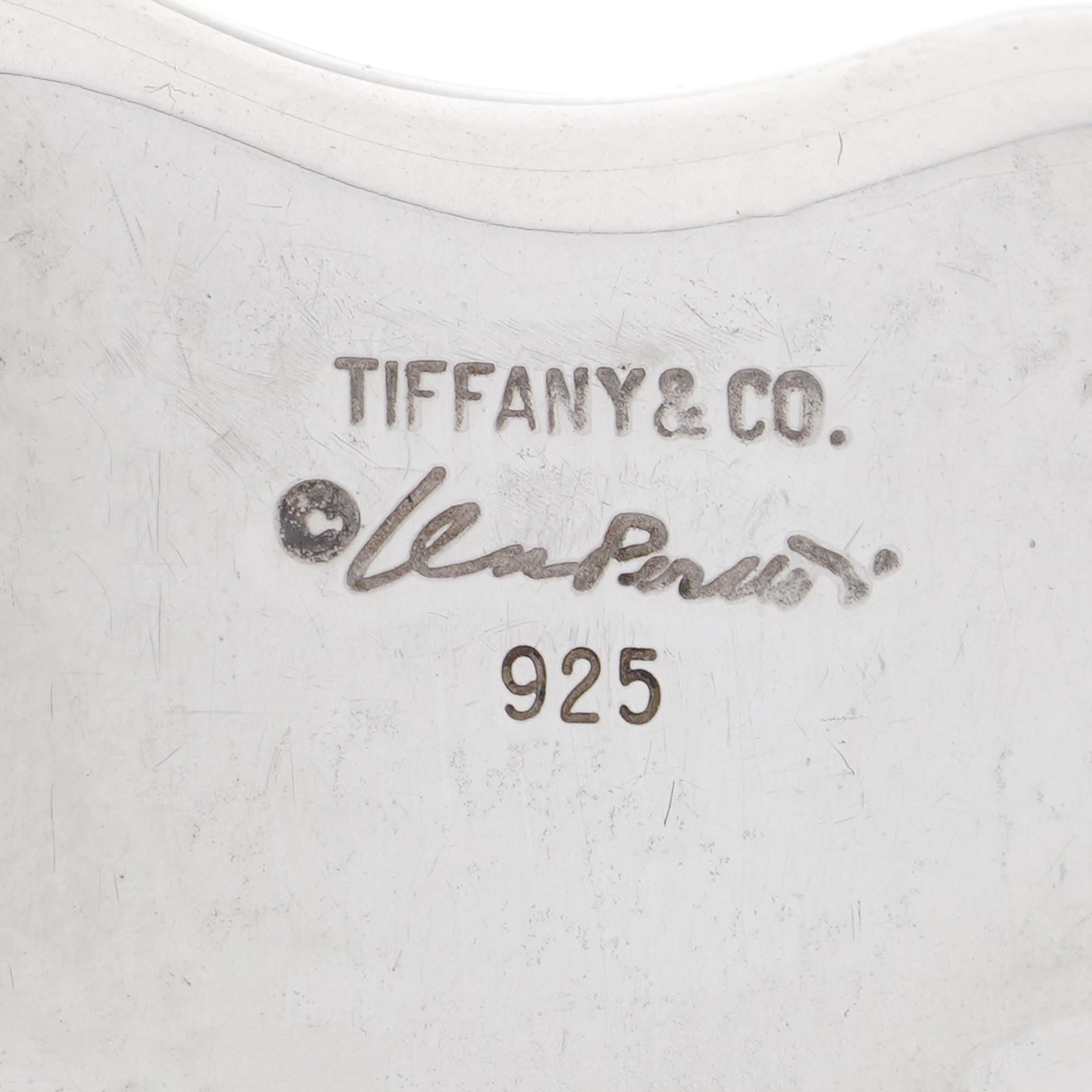 Tiffany & Co. 925 silver necklace from the iconic Elsa Peretti Bean Collection 1
