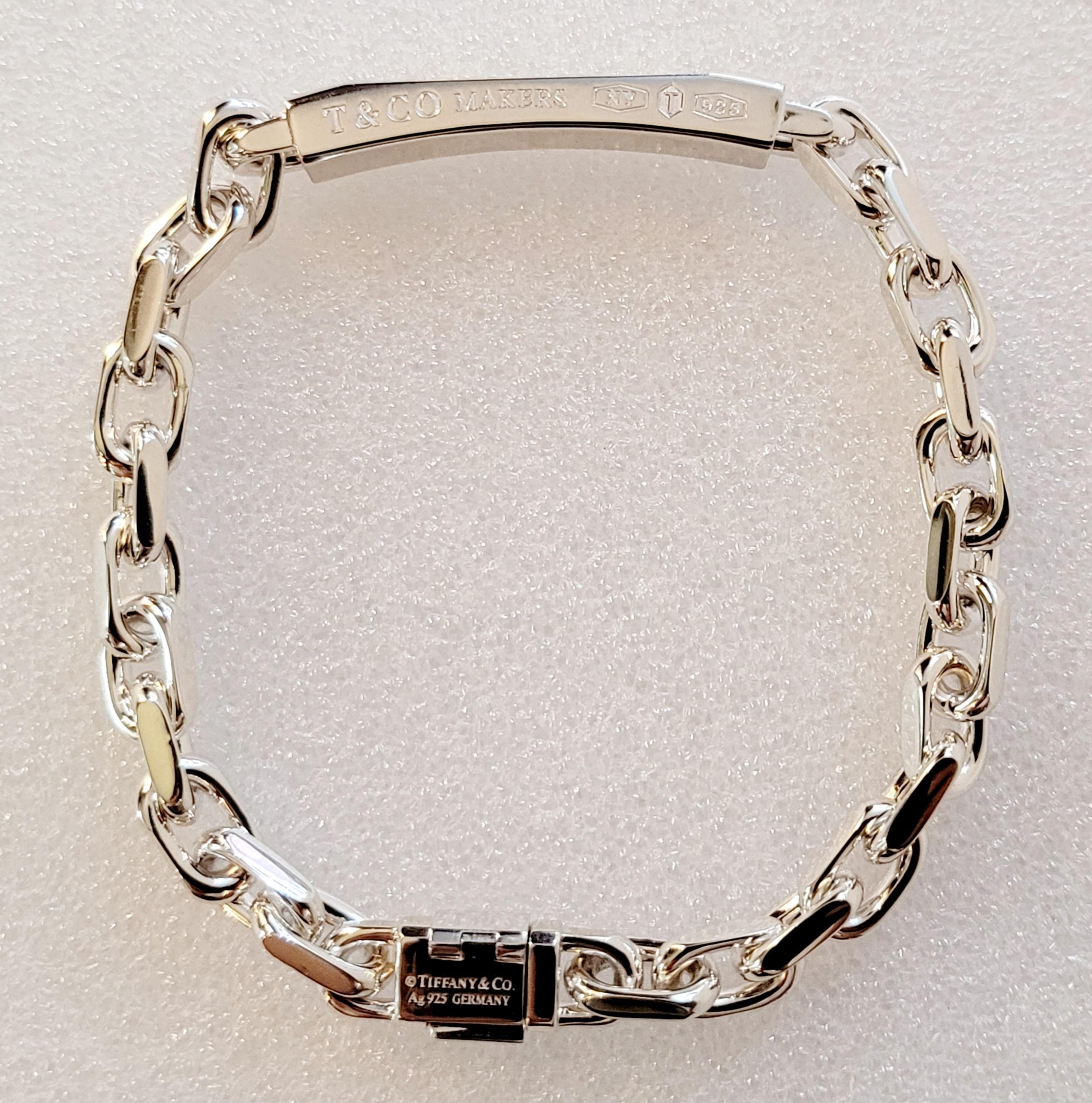 Tiffany & Co ID Bracelet
Material Sterling Silver 925
Bracelet  length 9.3'' Long
Bracelet Width 6.7mm 
Bracelet Weight 46gr 
Gender Men's
Condition New, never worn
Comes with Tiffany Bracelet Box 
Retail Price $1,050