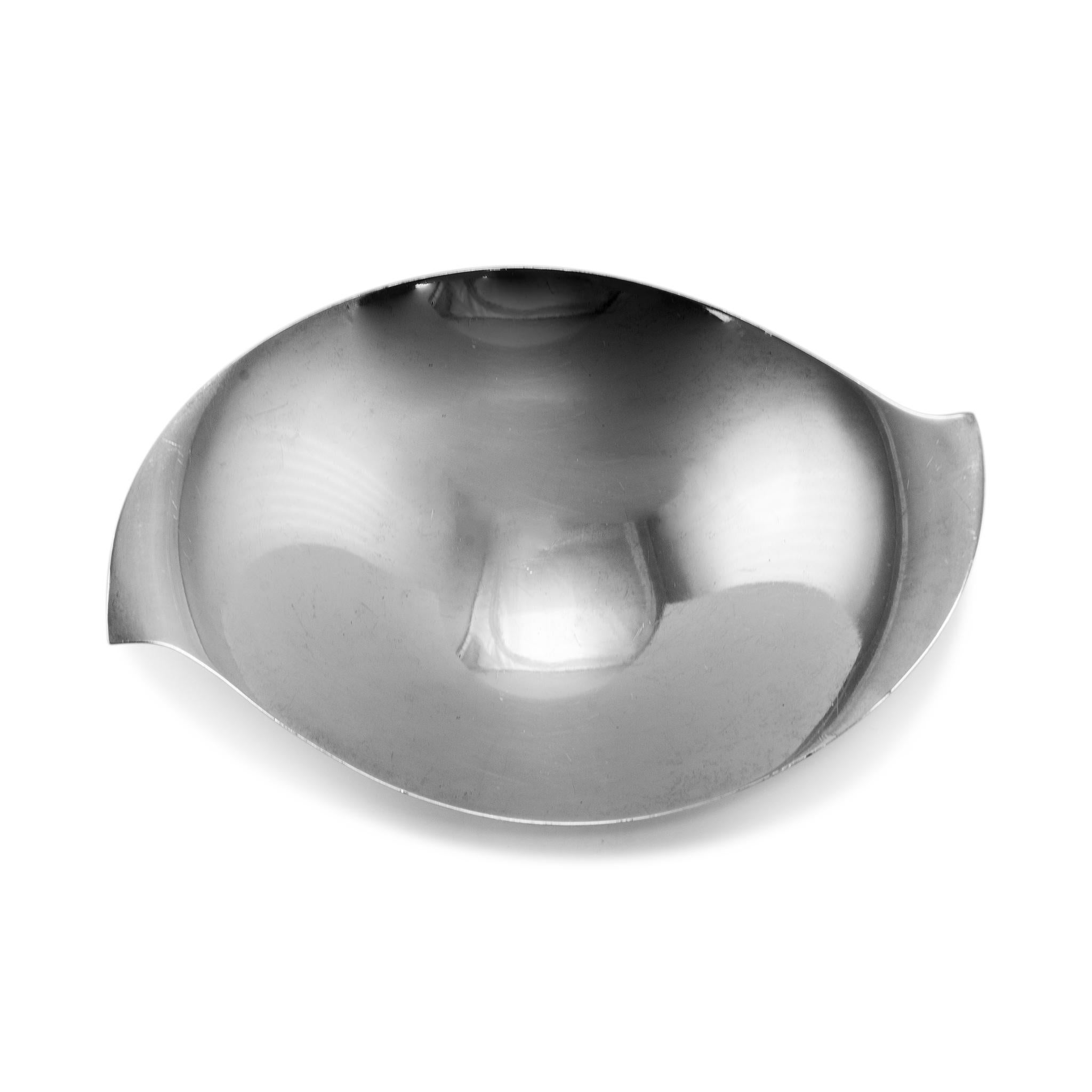 Tiffany & Co. 925 Argento Sterling Silver Piatto di caramelle a forma di dado curvo In condizioni ottime in vendita a Houston, TX