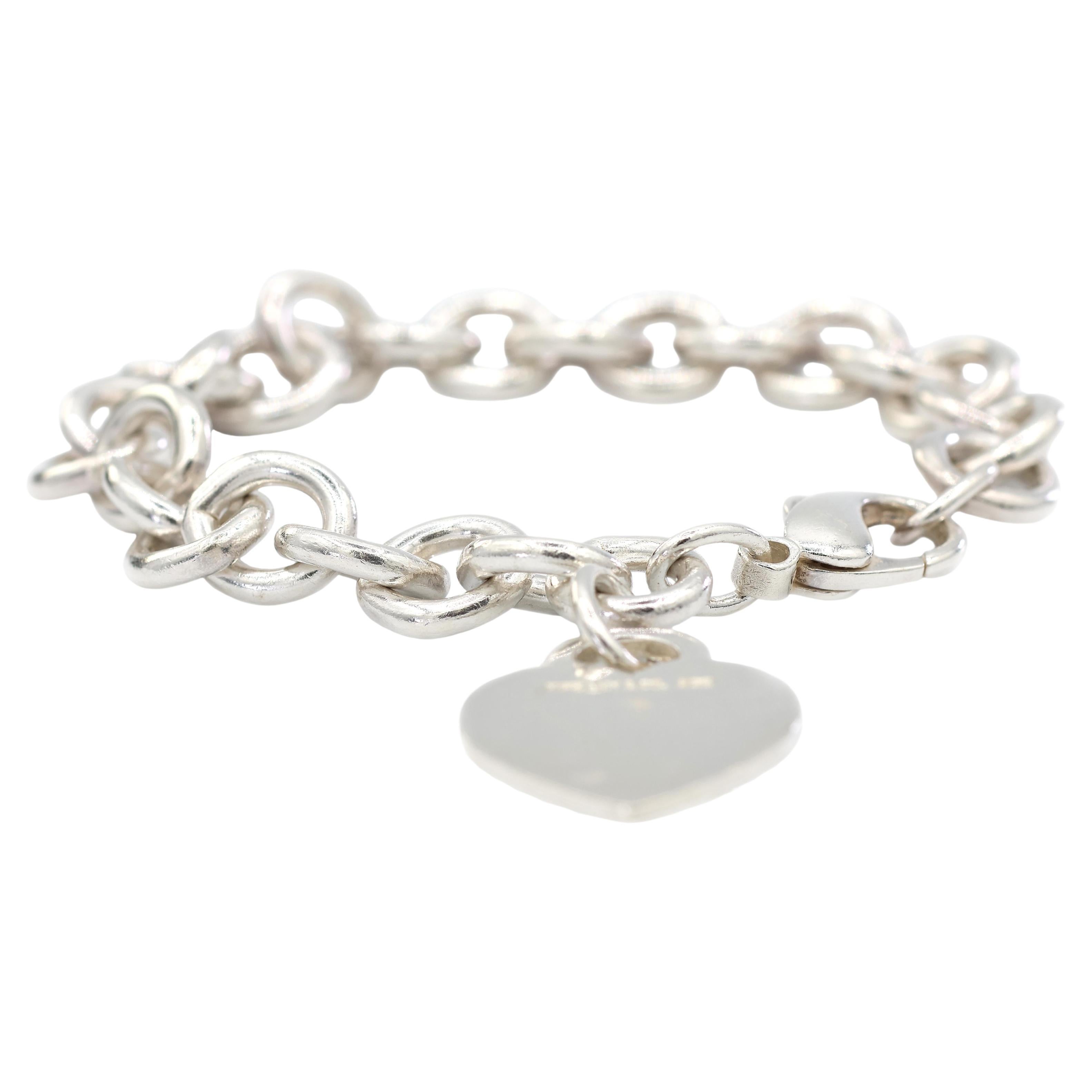 Tiffany & Co. 925 Sterling Silver Heart Charm Cable Chain Bracelet