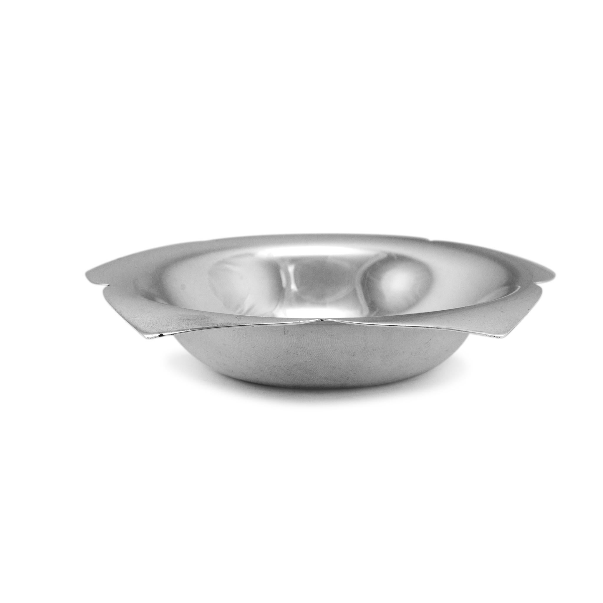 da uomo o donna Ciotola portacaramelle a forma di foglia in argento 925 di Tiffany & Co. in vendita