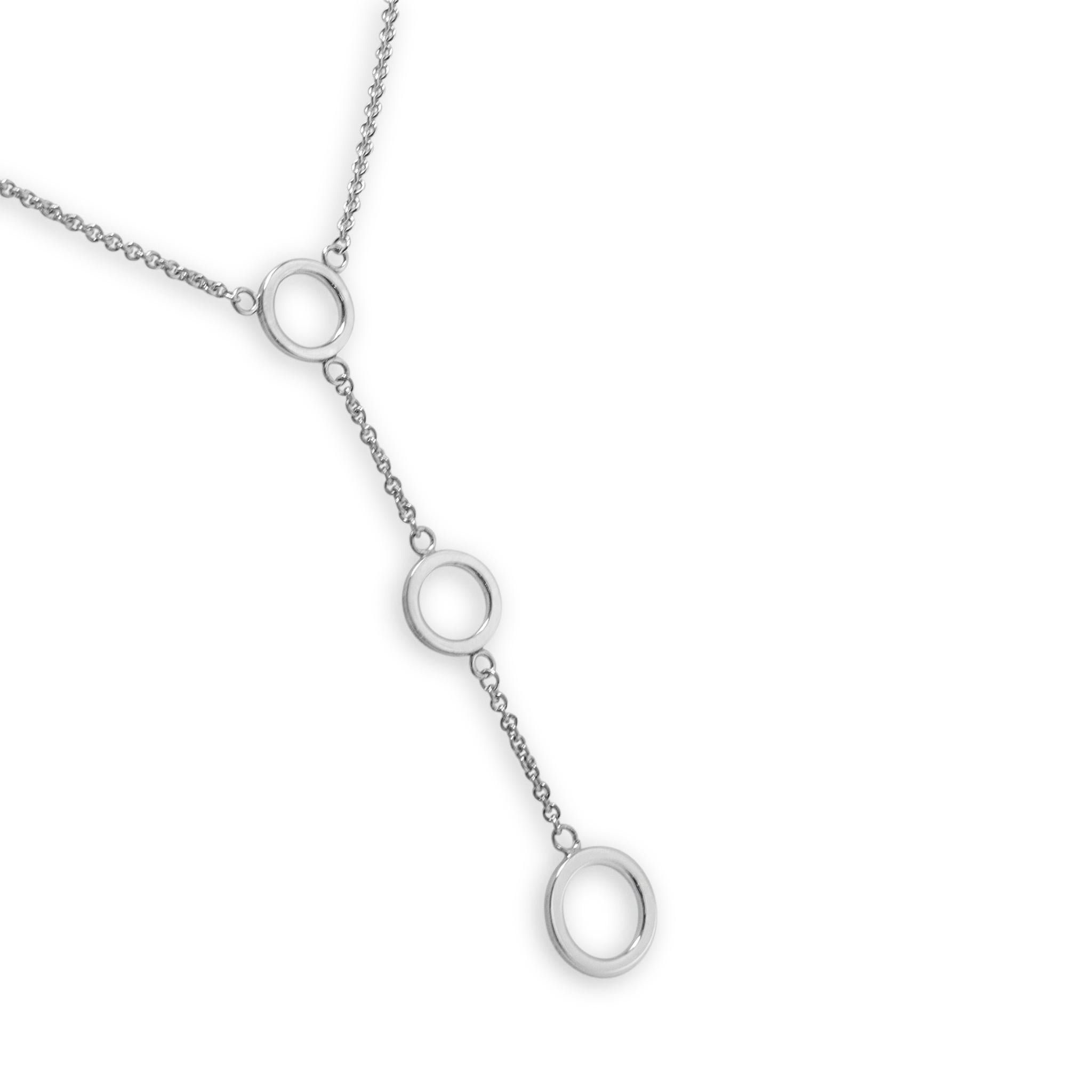 Marke: Tiffany & Co.

Geschlecht: Frauen

Metall-Typ:  925 Sterling Silber 

Länge: 16,00 Zoll

Gewicht: 5.77 Gramm

Damenhalskette TIFFANY & CO. aus Designer-Silber, Lariat.  Graviert mit 