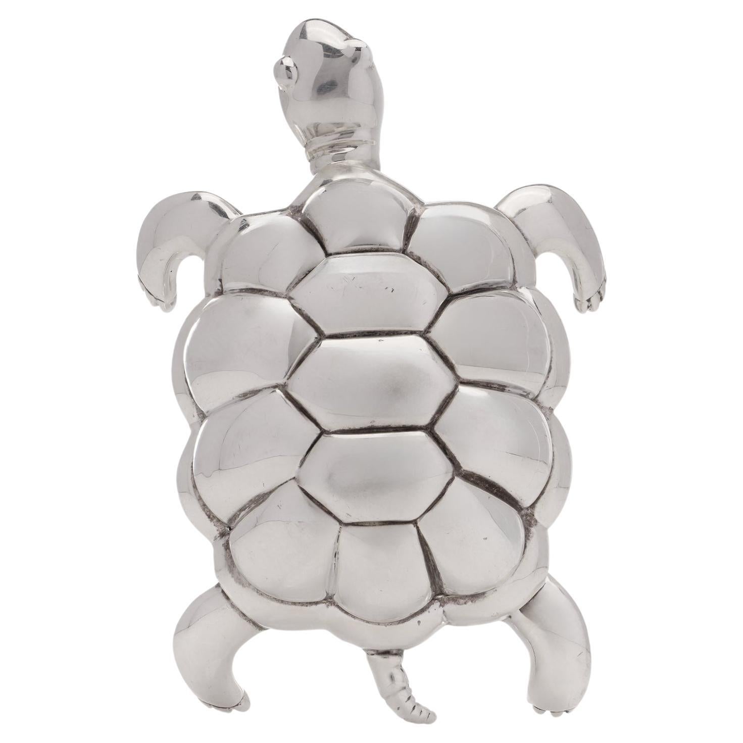 Tiffany & Co. 925 sterling silver paperweight in a form of a tortoise