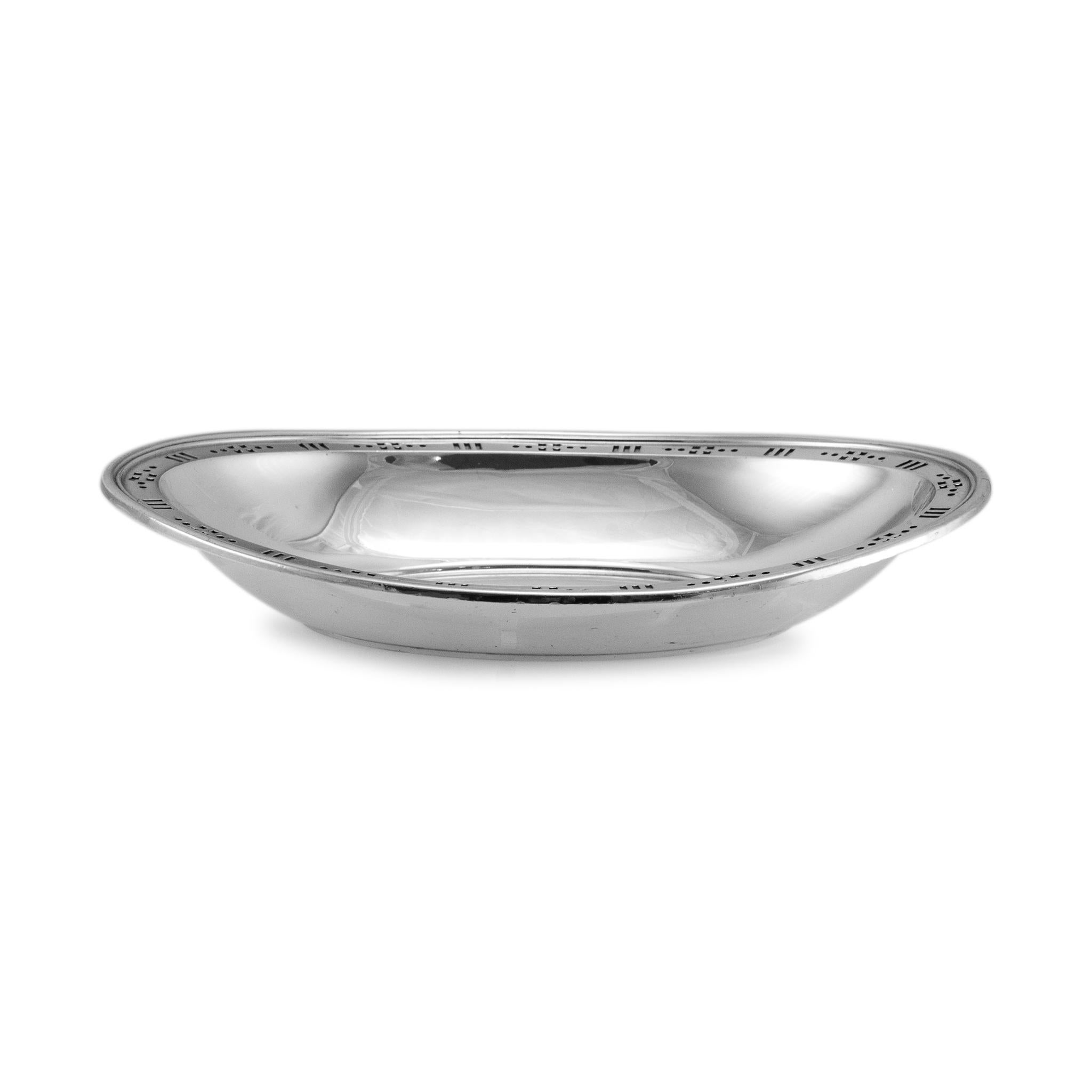 Ciotola ovale forata in argento 925 di Tiffany & Co. In condizioni ottime in vendita a Houston, TX