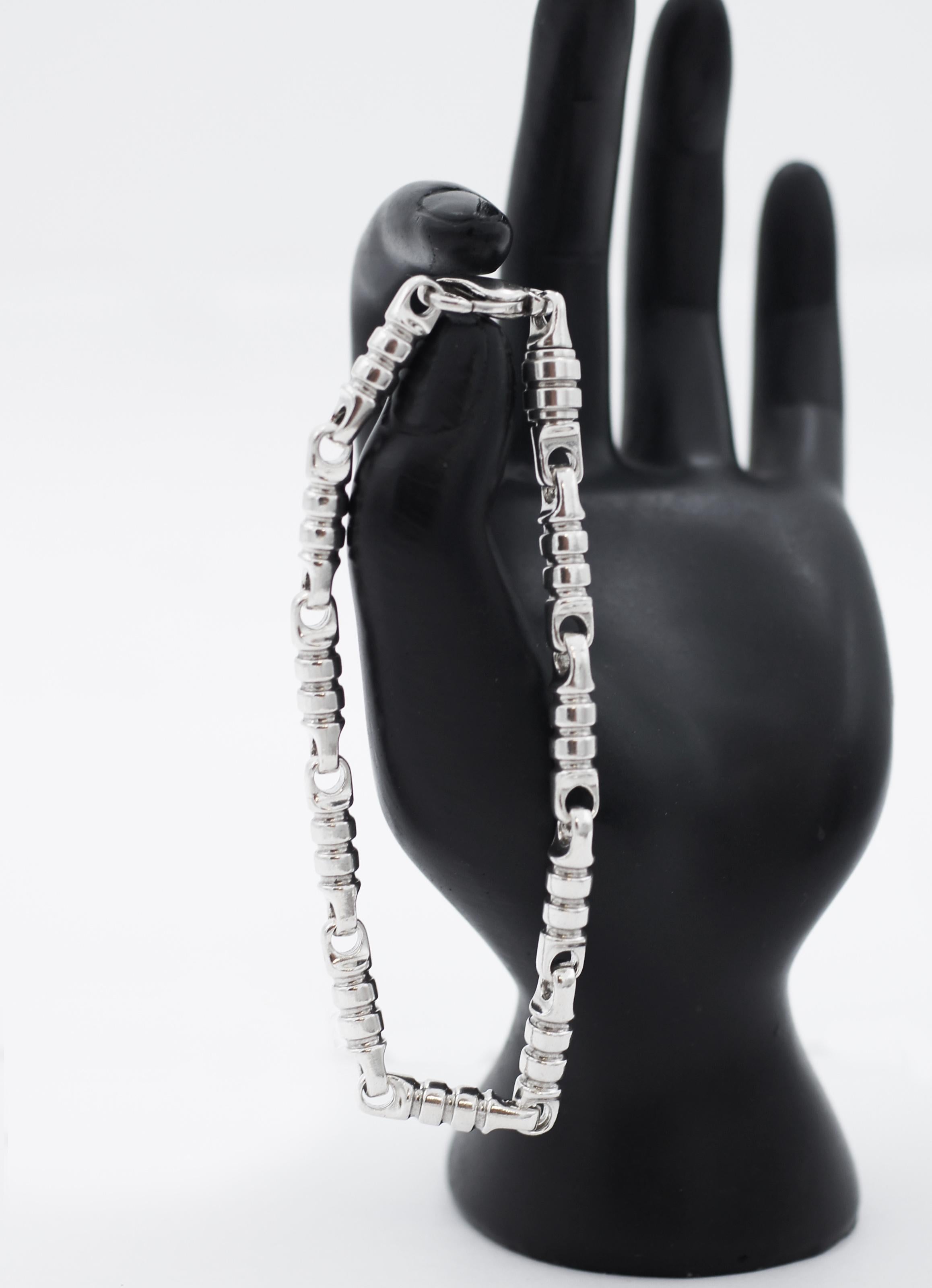 Tiffany & Co. 
Bracelet à maillons rainurés Vintage
Argent sterling 925
Vintage By
Liens larges de 6 mm
Environ 43,1 grammes
9.5