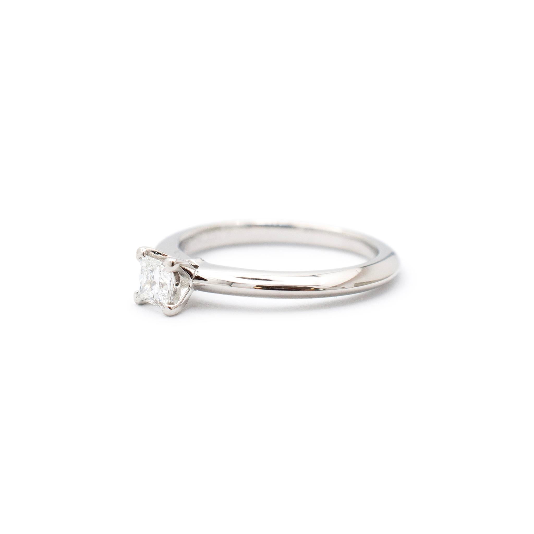 Tiffany & Co. 950 Platin 0,22 Prinzessinnenschliff Diamant Verlobungsring Versprechen (Carréschliff) im Angebot