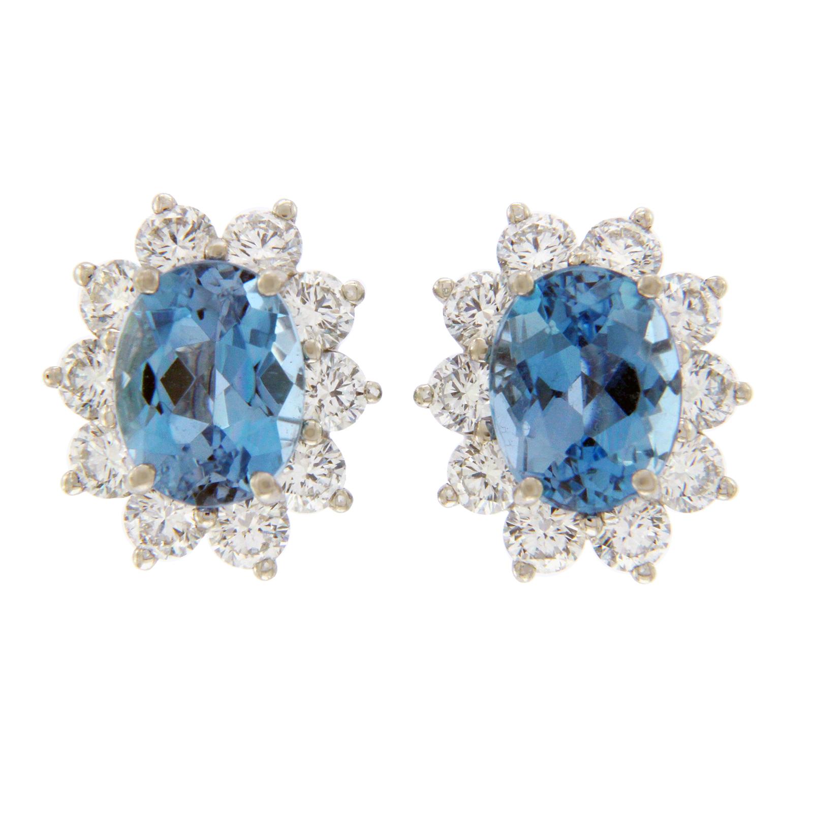 Tiffany & Co. 950 Platinum Aquamarines and Diamonds Stud Earrings