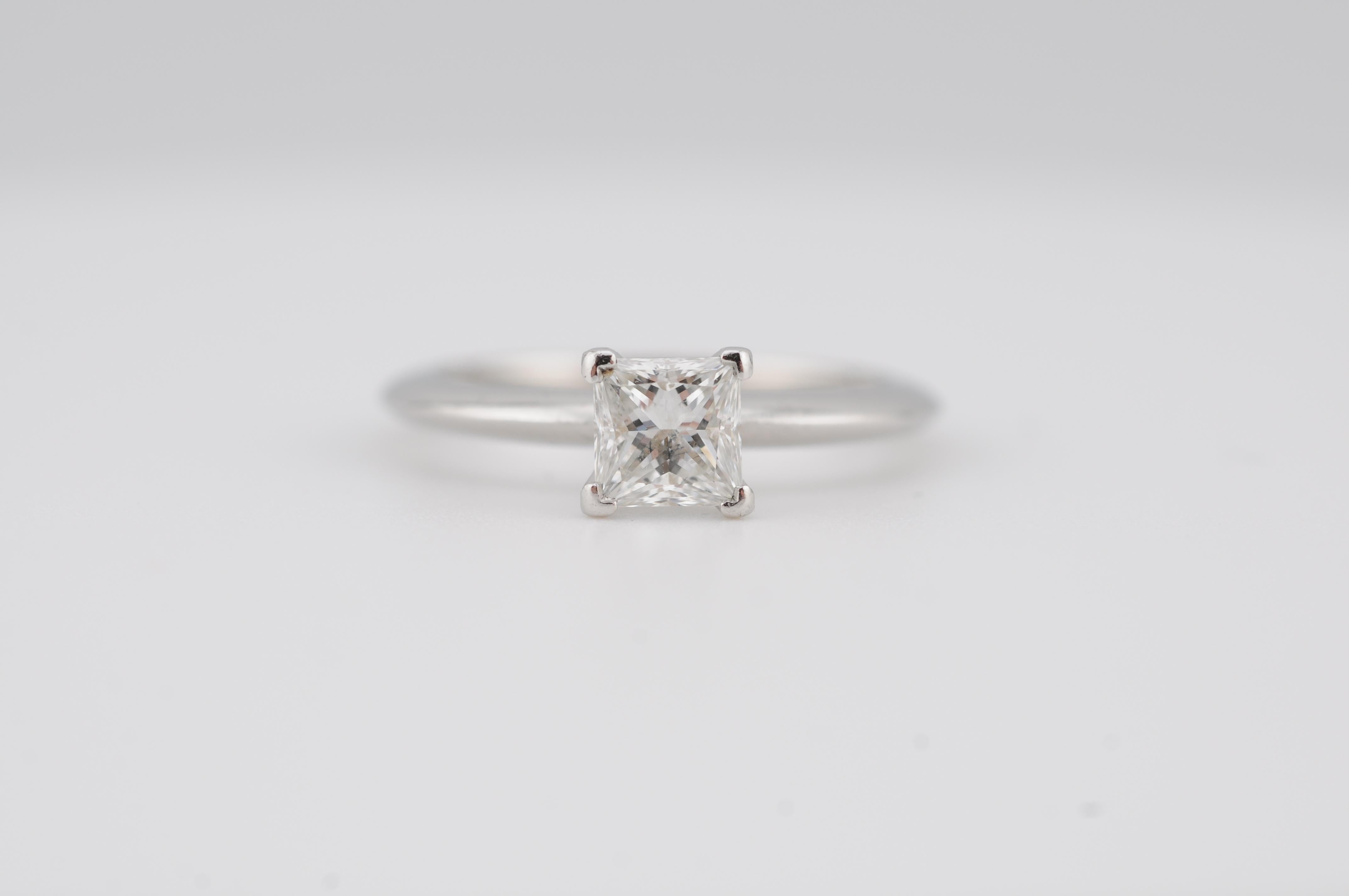 Women's or Men's Tiffany & Co. 950 Platinum Engagement Ring with 0.70ct Princess-Cut Diamond For Sale