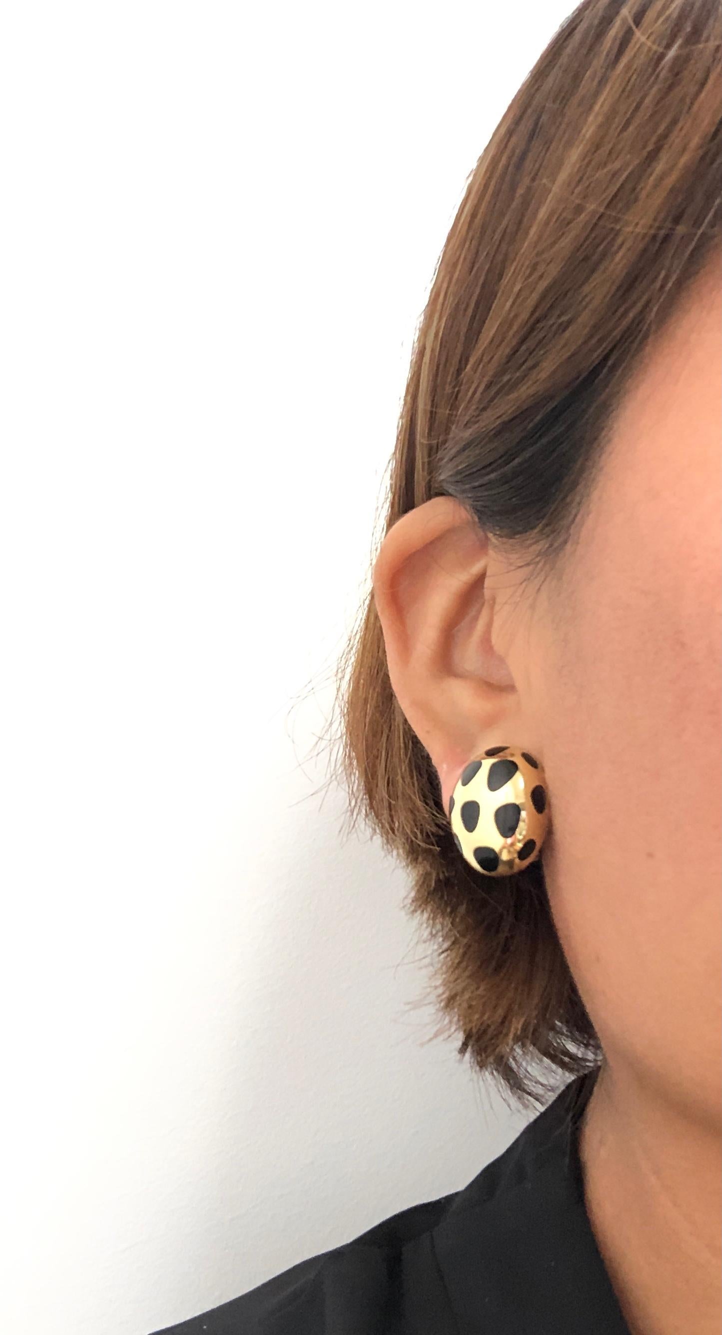 Contemporary Tiffany & Co. A. Cummings 18K Yellow Gold Positive/Negative Black Jade Earrings